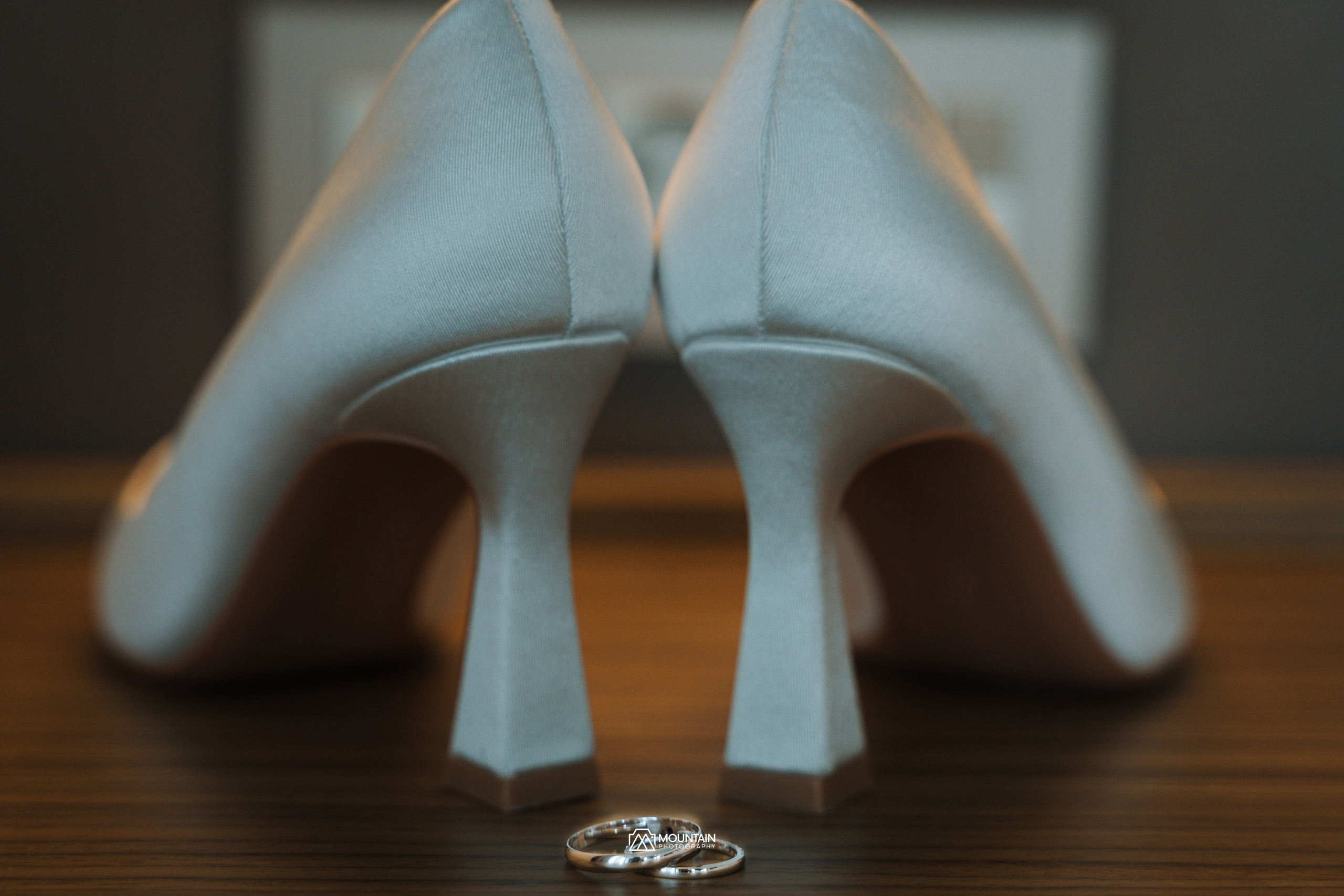 Oludola and Anastasia. Photographer based in moscow Peter Tchana