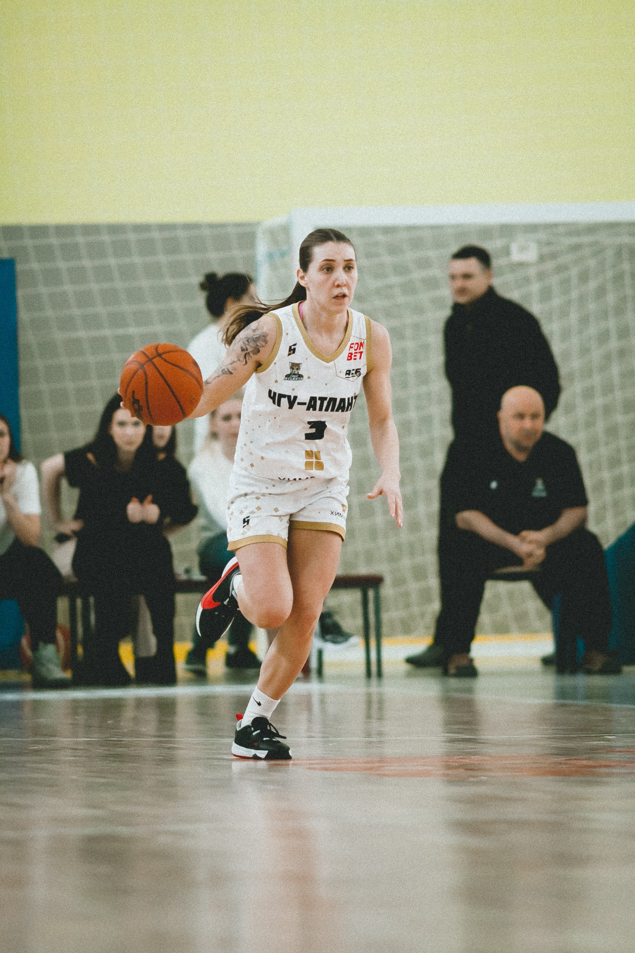 Атланта-Юность / 1. Фотография