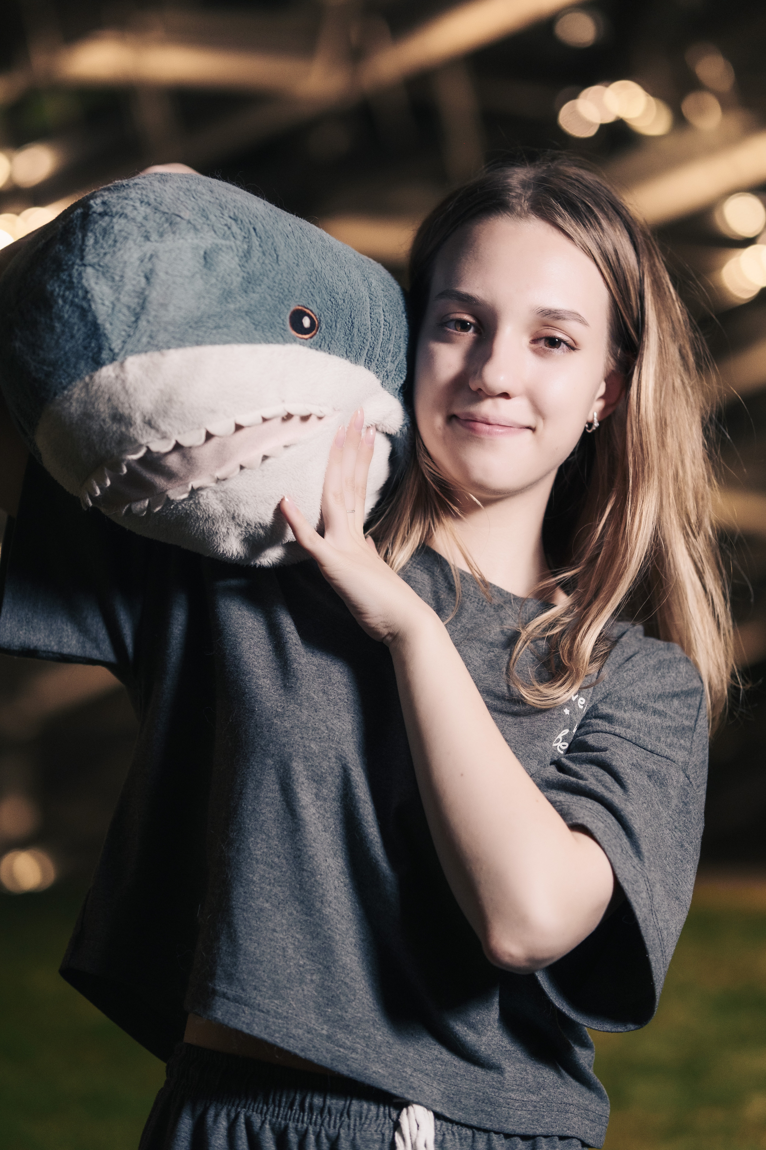 Звёздочка с акулой в Зарядье. Фотограф в Москве Максим Скоробогатов