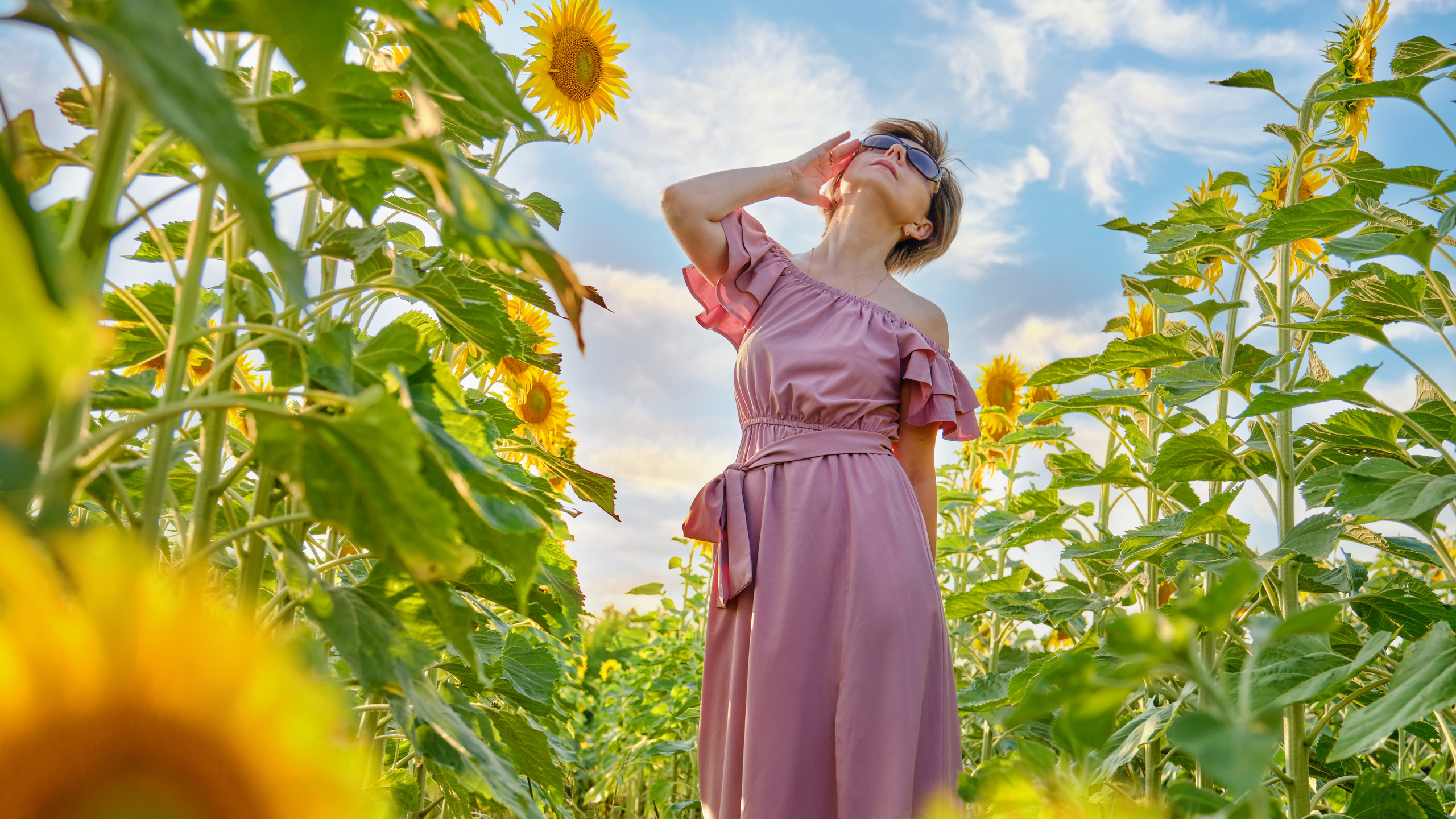 Летняя фотосессия на природе, в лесу, на улице. Семейная с детьми