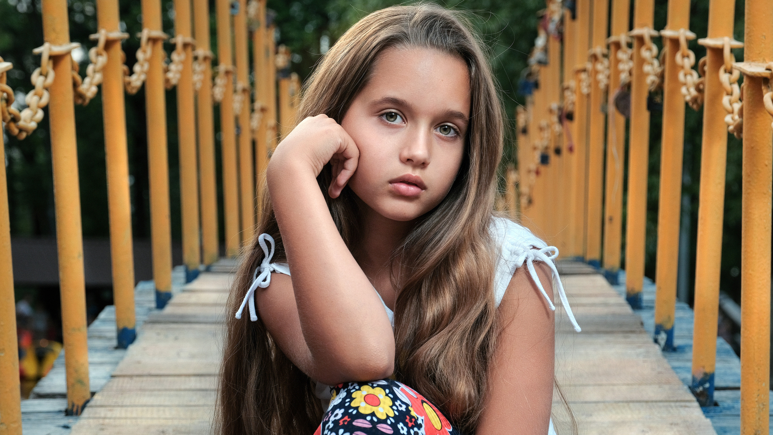 Летняя фотосессия на природе, в лесу, на улице. Семейная с детьми