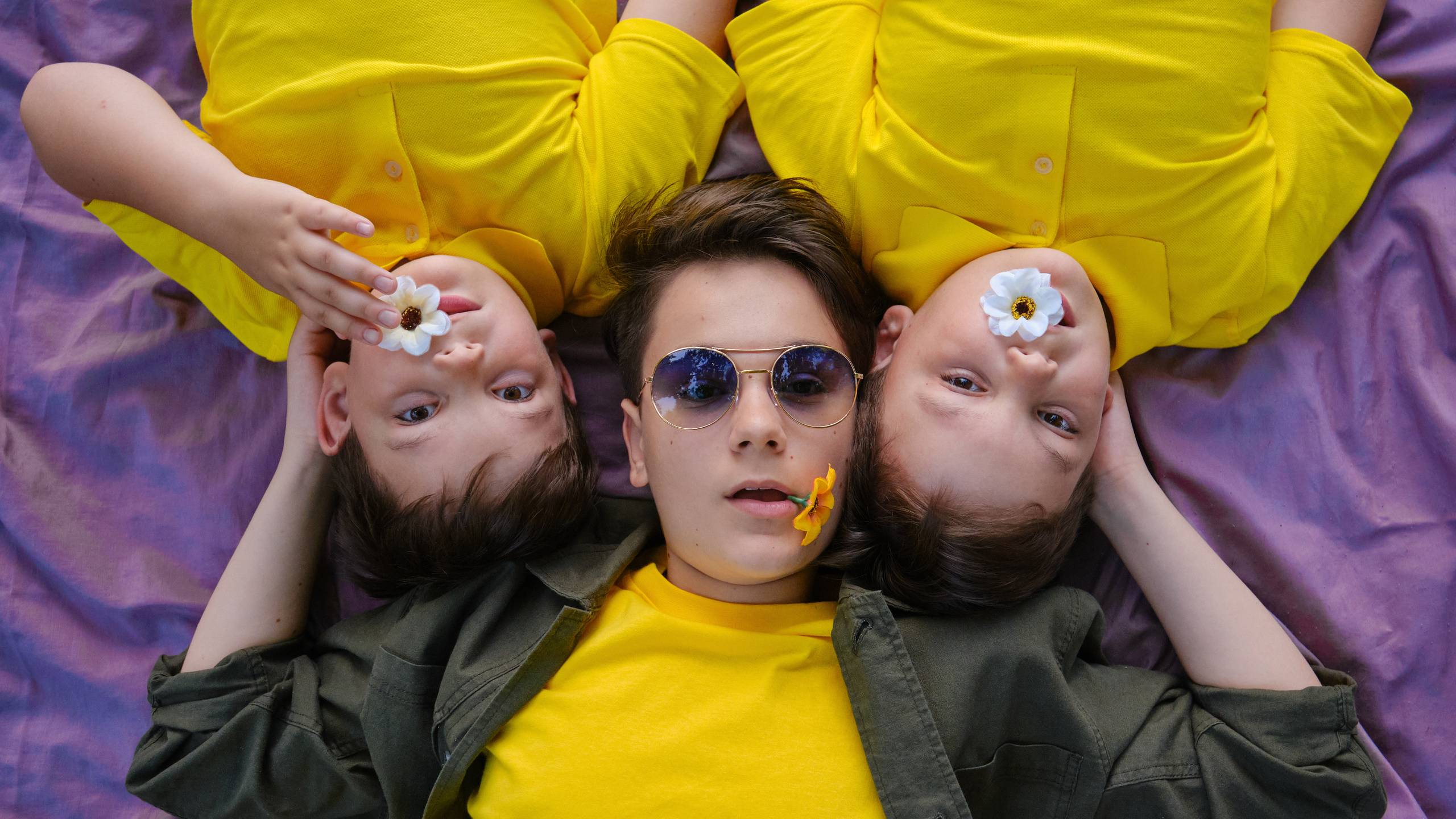 Летняя фотосессия на природе, в лесу, на улице. Семейная с детьми