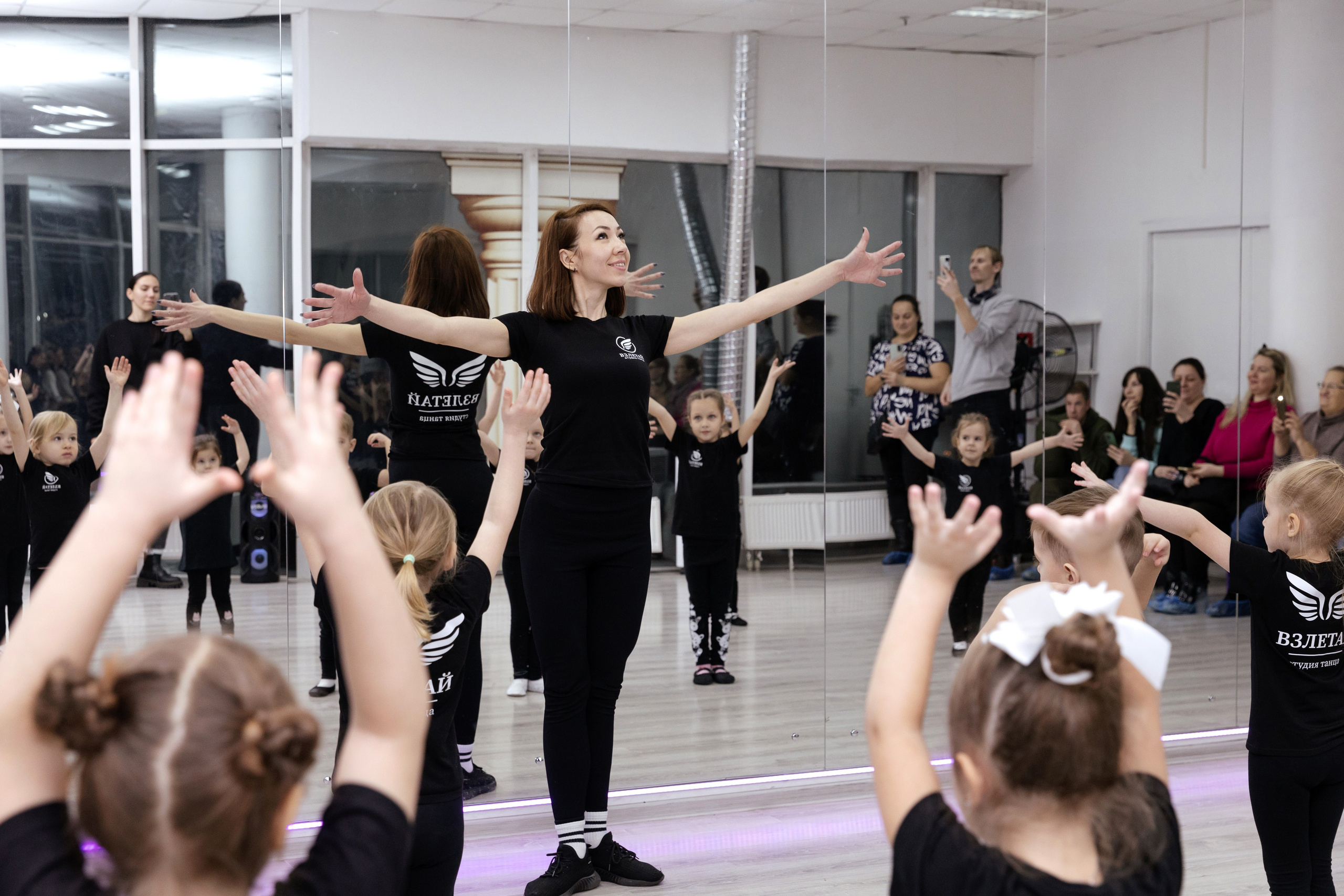 Студия «Взлетай». Открытый урок. Семейный фотограф — Макс Белогрудов