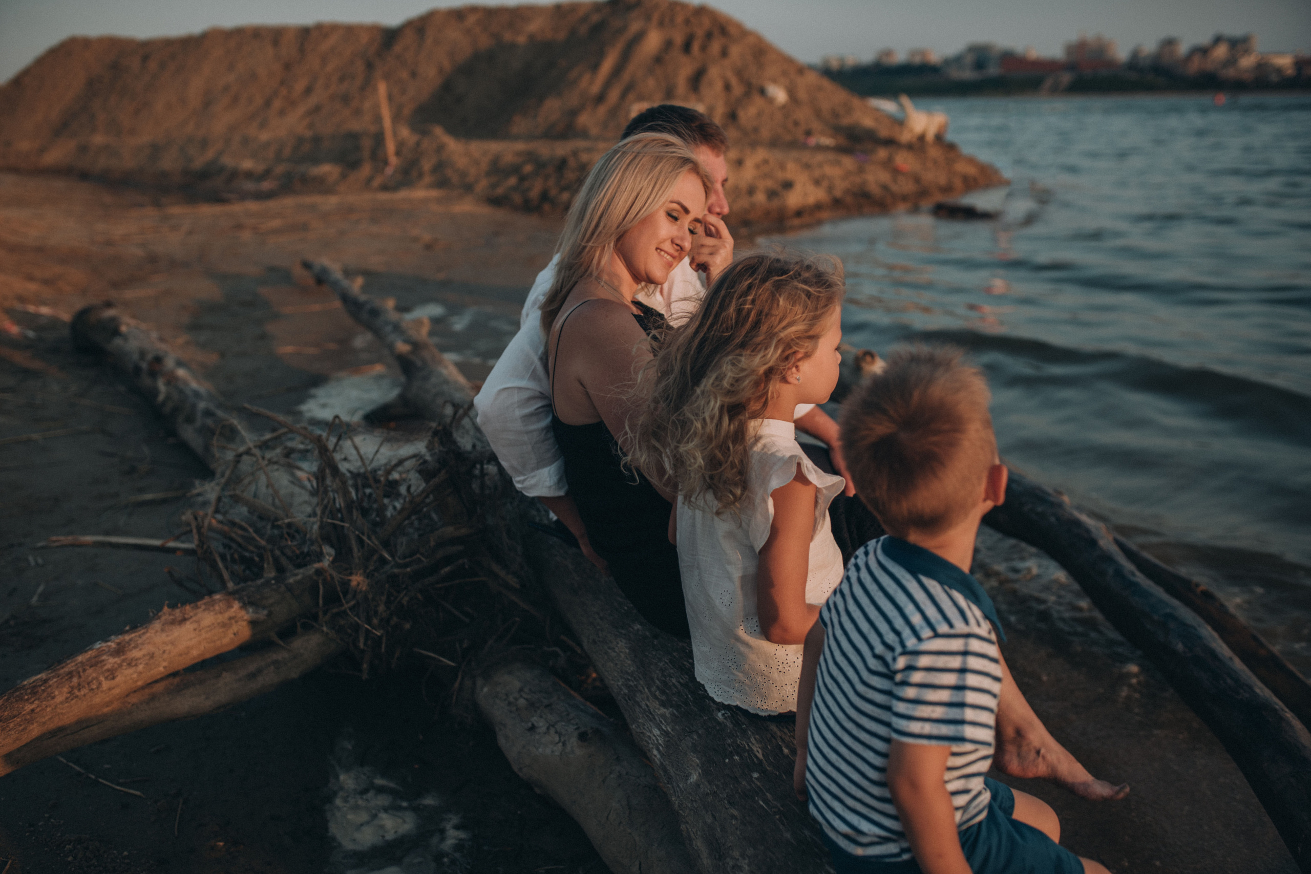Отражаясь в закате. Семейный фотограф в Казани Шамгулова Марина