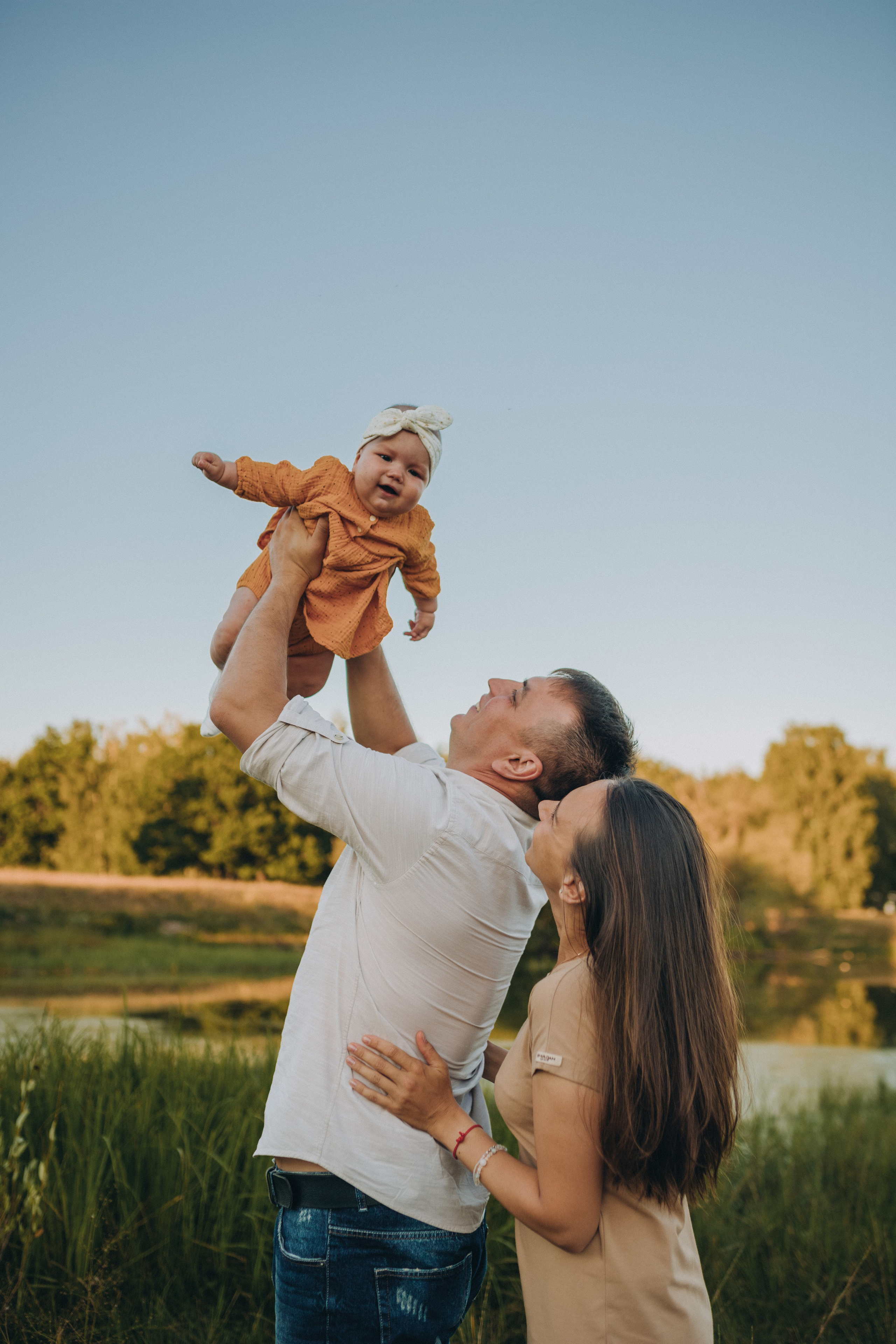 Нежность в полях. Семейный фотограф в Казани Шамгулова Марина