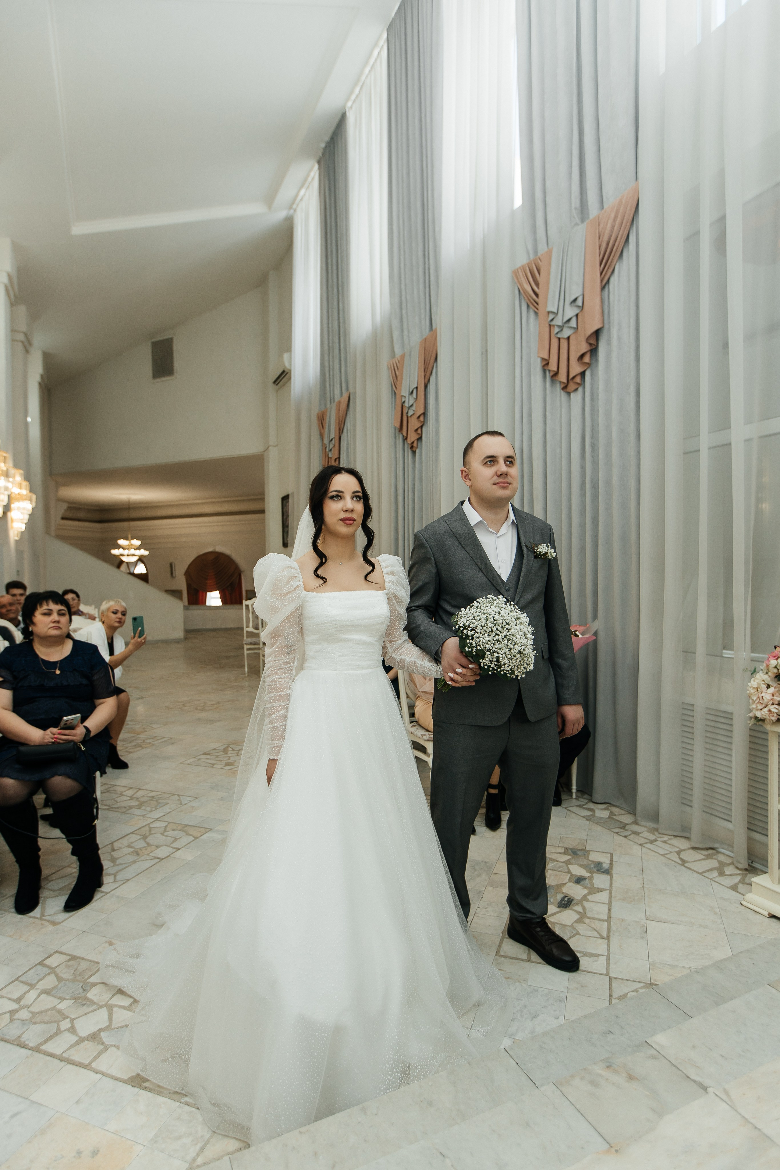 Публичная библиотека. Свадебный и семейный фотограф Ростова-на-Дону Ирина Бондарева