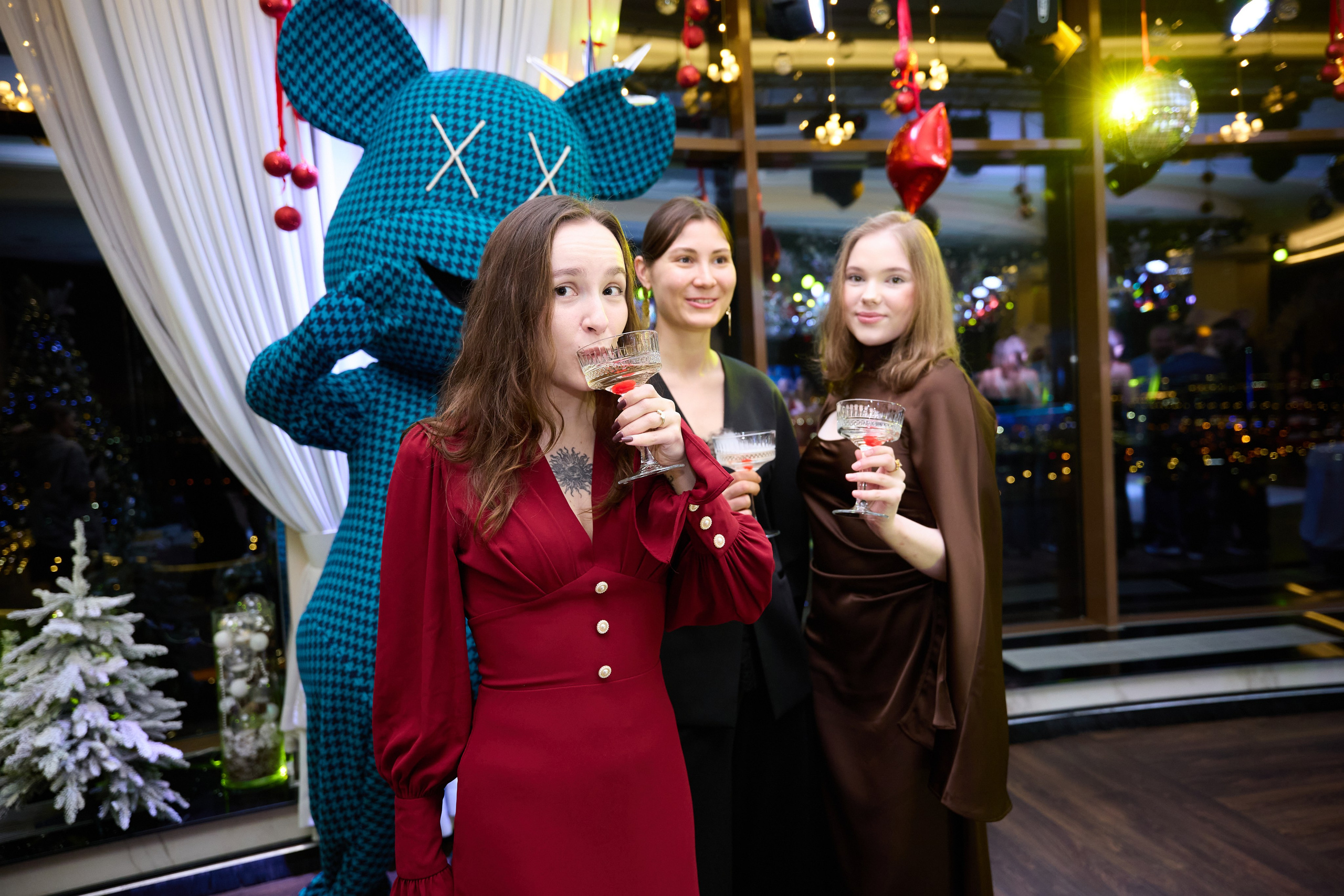 Новогодний корпоратив в пространстве «360» в Санкт-Петербурге | Premium Theatre. Репортажный фотограф в Санкт-Петербурге — Федор Борисов | Съемка мероприятий