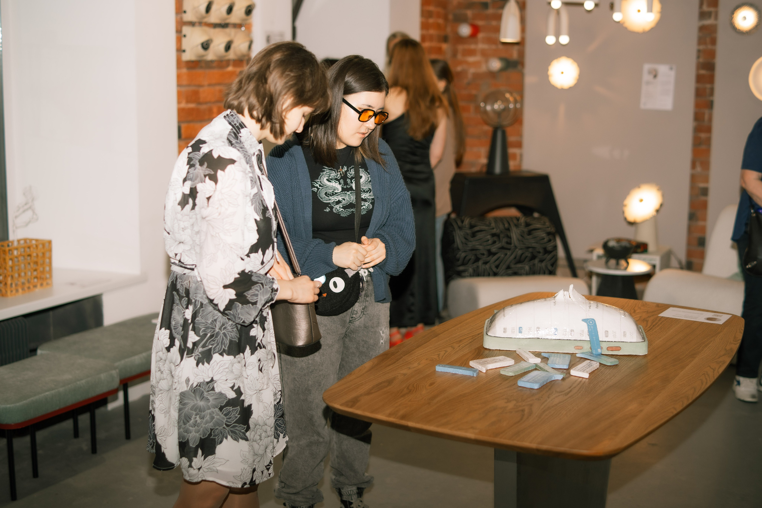 «10 из 10» Выставка магистров Строгановского университета, 2024. Авторская керамика в Москве, художник Екатерина Кудряшова