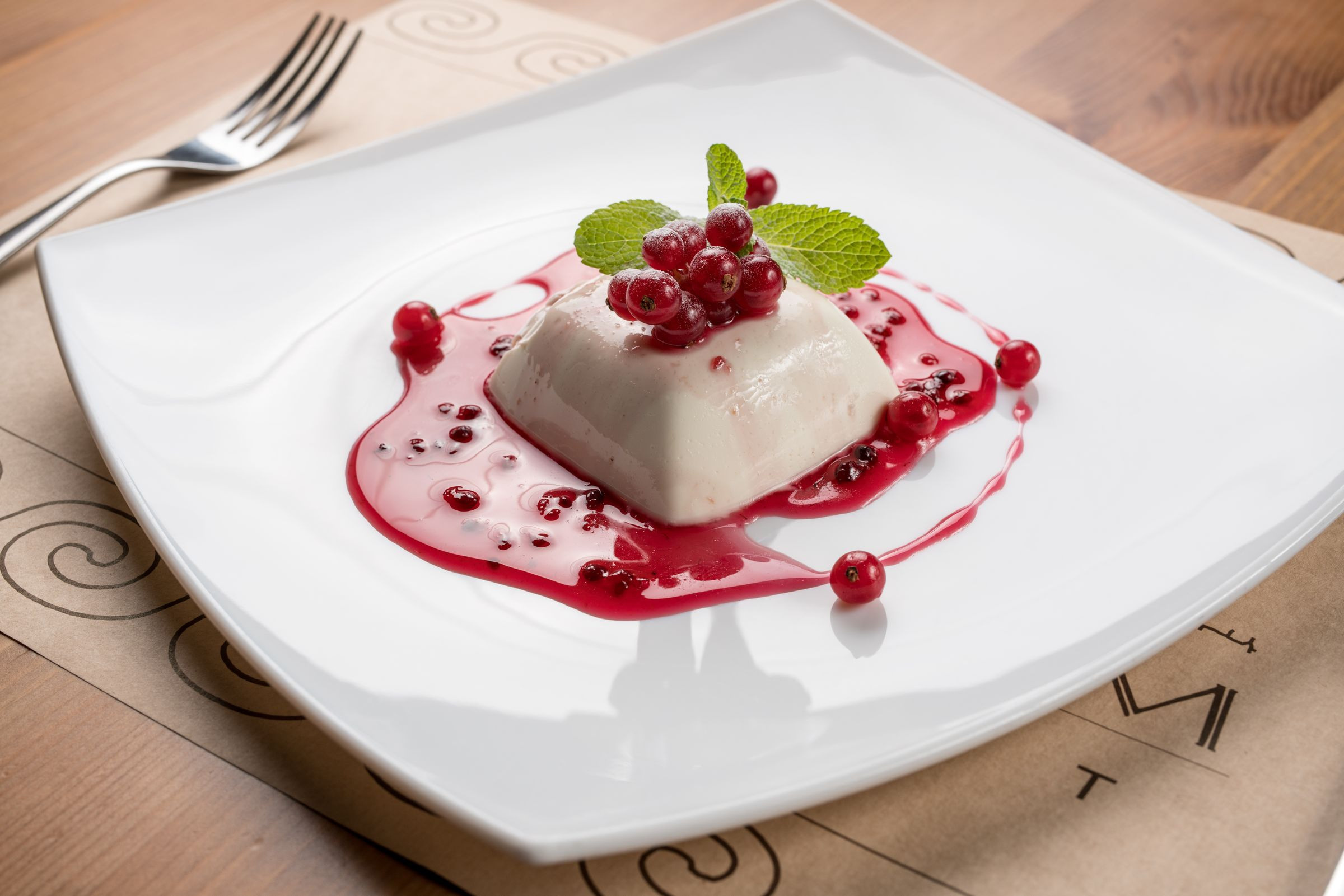 фуд съемка еды и напитков для меню, кафе, ресторана, бара, доставки, рекламы яндекс,  контента,  соцсетей. Разработка сюжета, съемка видео.