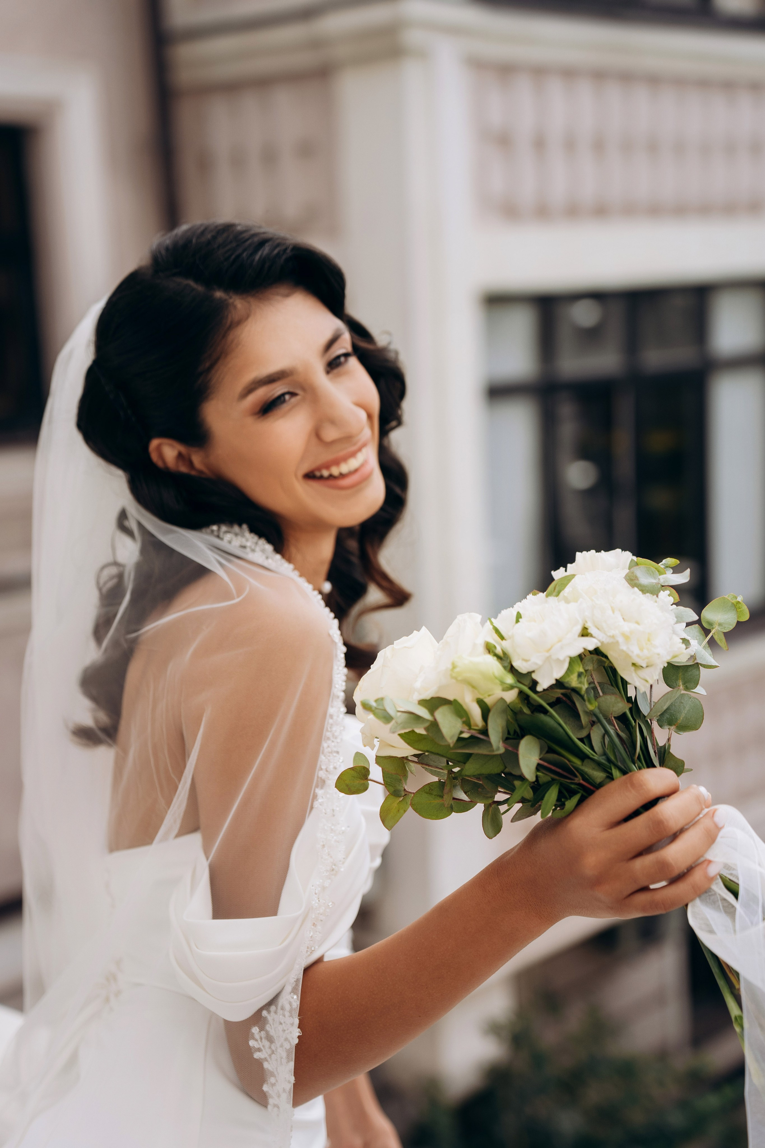 фотограф на свадьбу Казань, свадебная фотосессия в отеле, сбор невесты, пеньюар для невесты, букет невесты