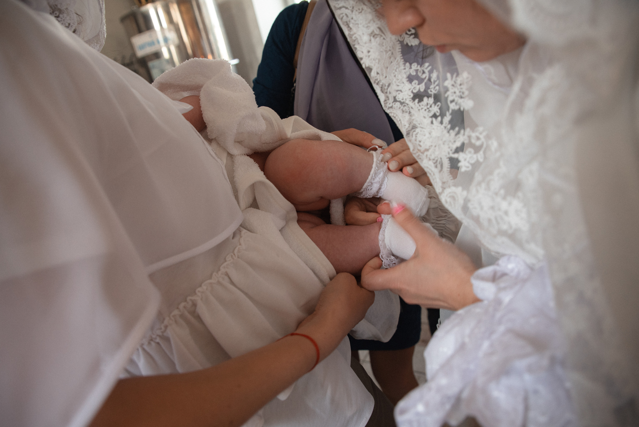 Крещение Евы. Фотограф Таинства Крещения в Саратове Ильченко Артем