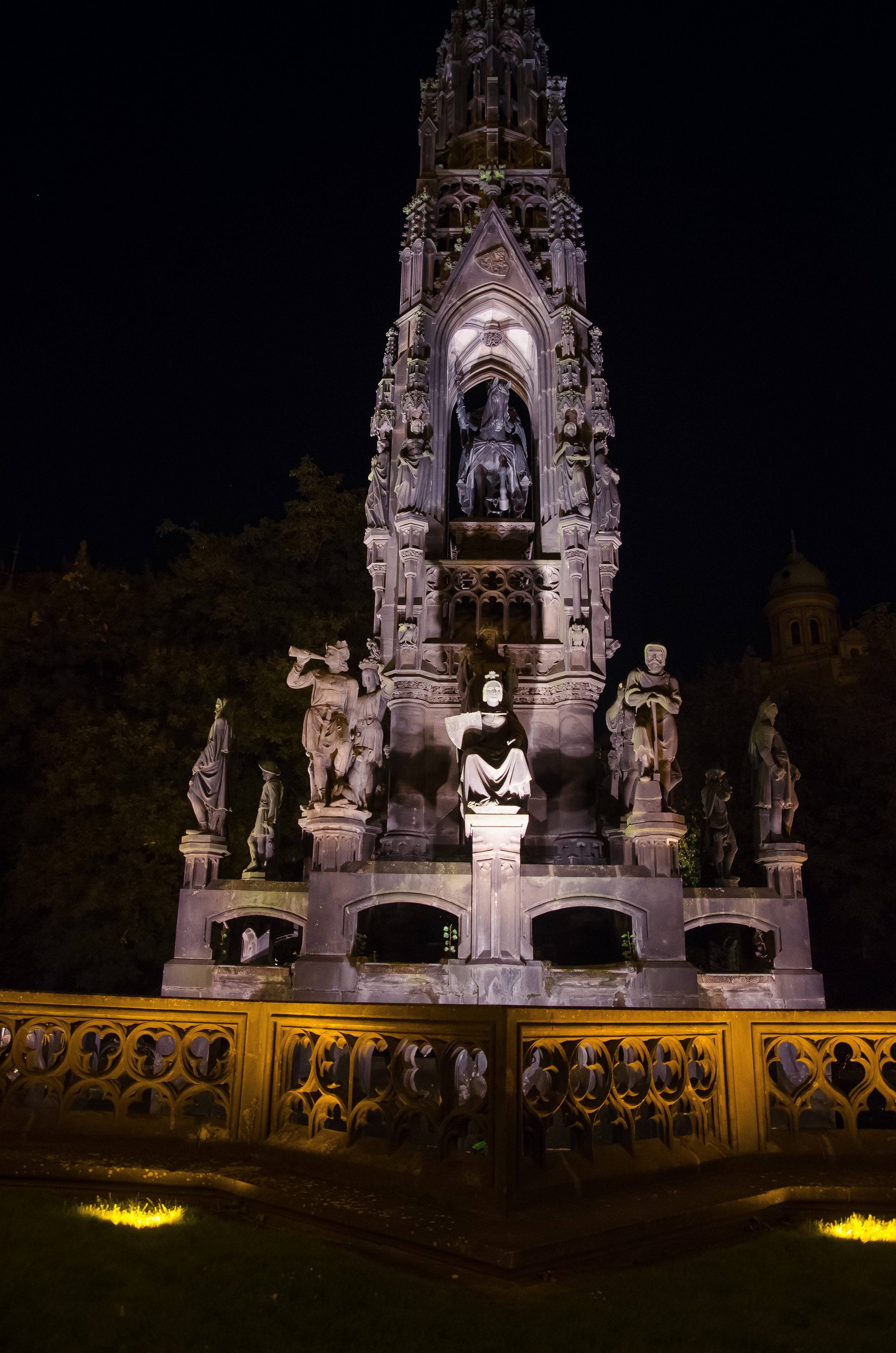 Прага. Фотограф Таинства Крещения в Саратове Ильченко Артем