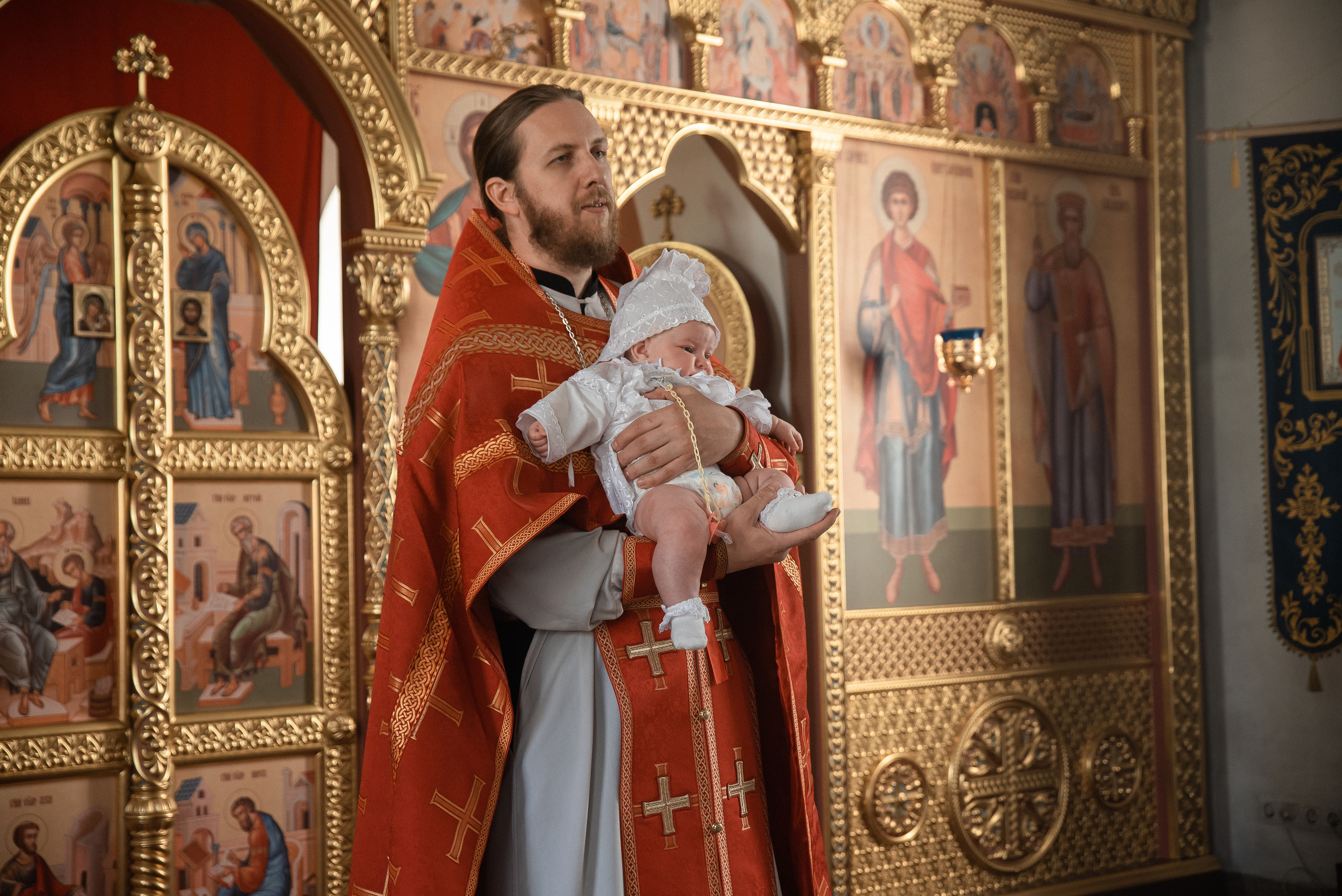 Крещение Евы. Фотограф Таинства Крещения в Саратове Ильченко Артем