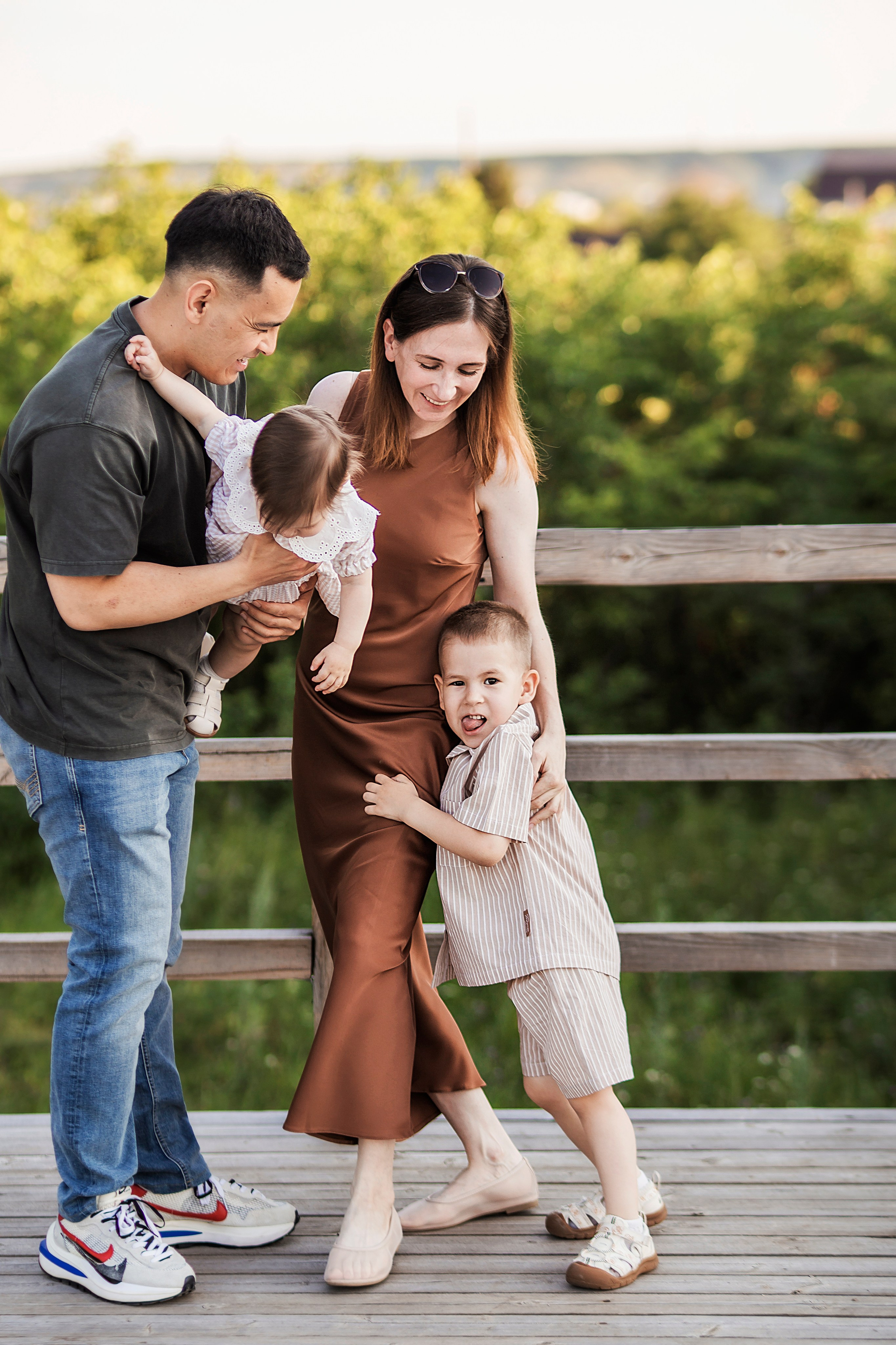 Годовасии на улице. Семейный фотограф в Саратове