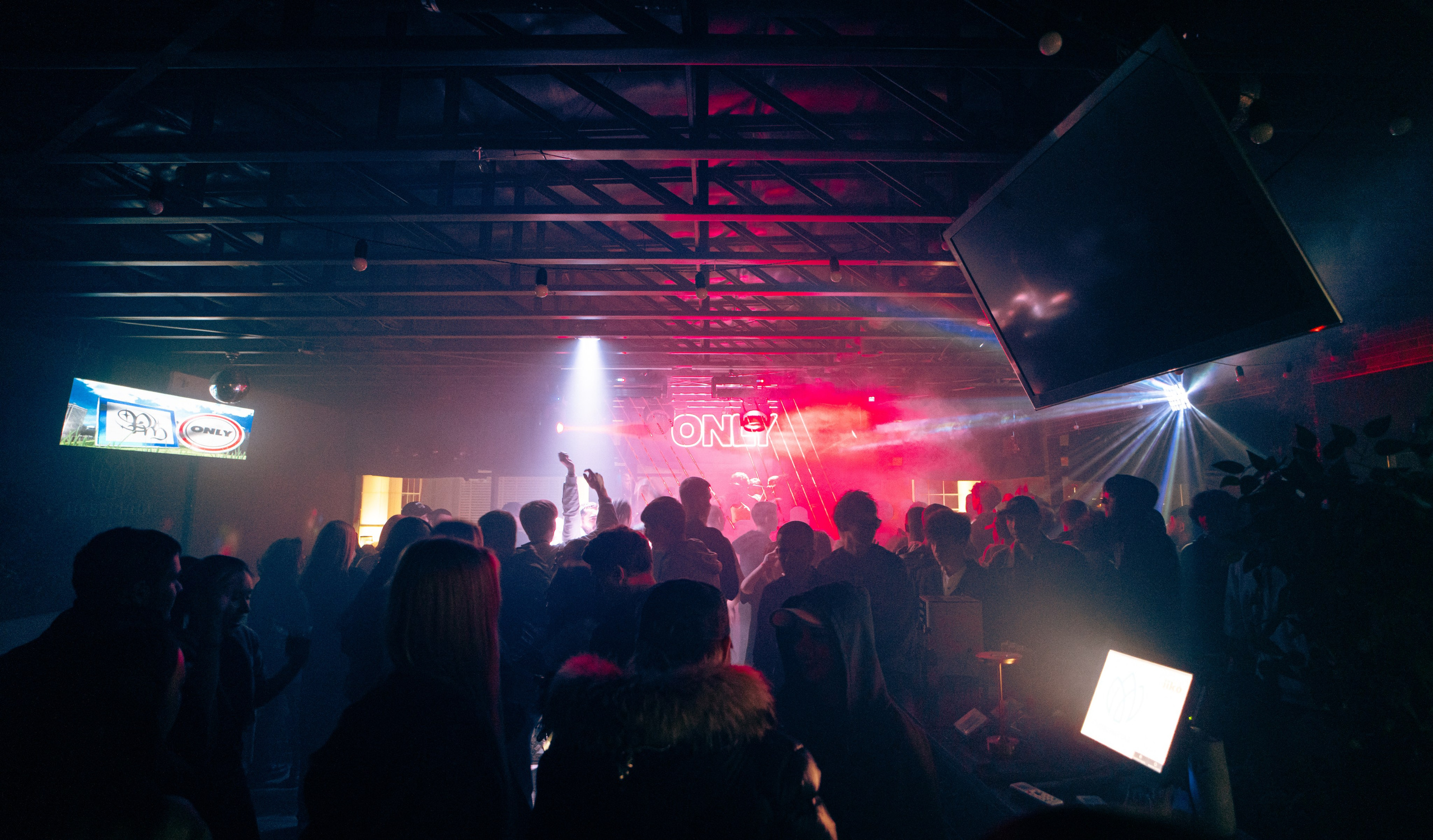 Only Birthday Party & 2HUG + Secret Guest / @Небесный сад. Концертный фотограф в Краснодаре