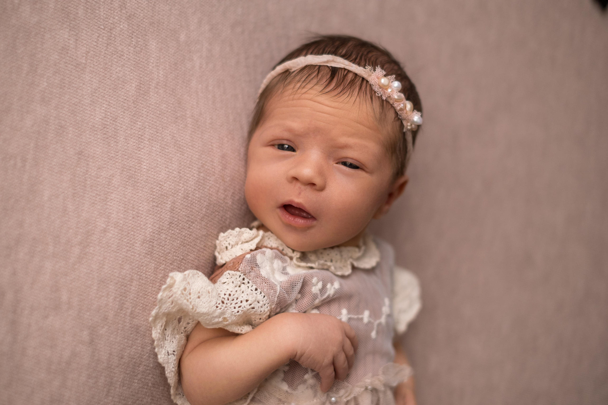 Надежда Ньюборн. Семейный детский ньюборн фотограф в Москве Марта Петрова