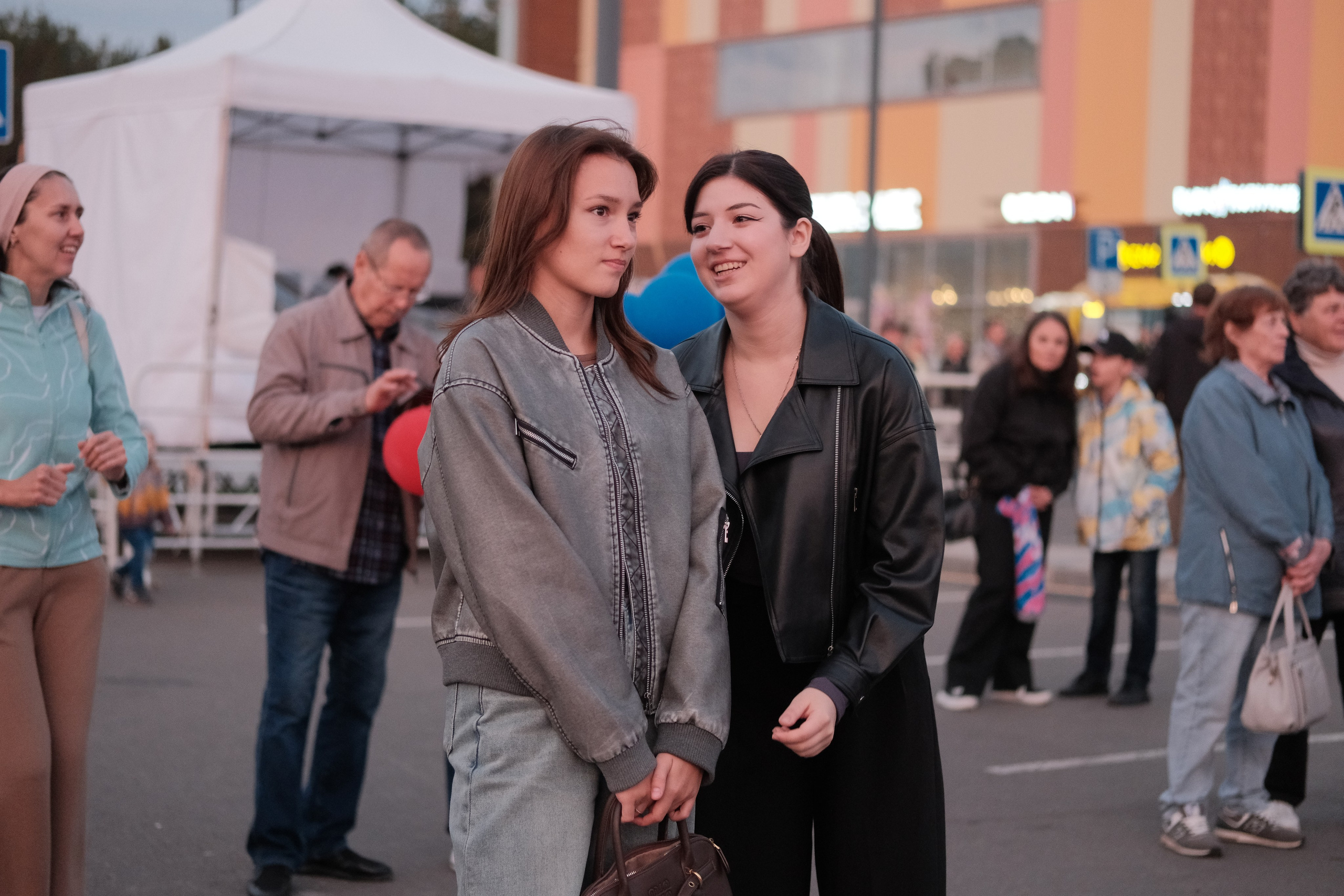 20.09.25 День города Нижнекамск 59 лет. Свадебный Фотограф в Нижнекамск Татарстан Максим Липин