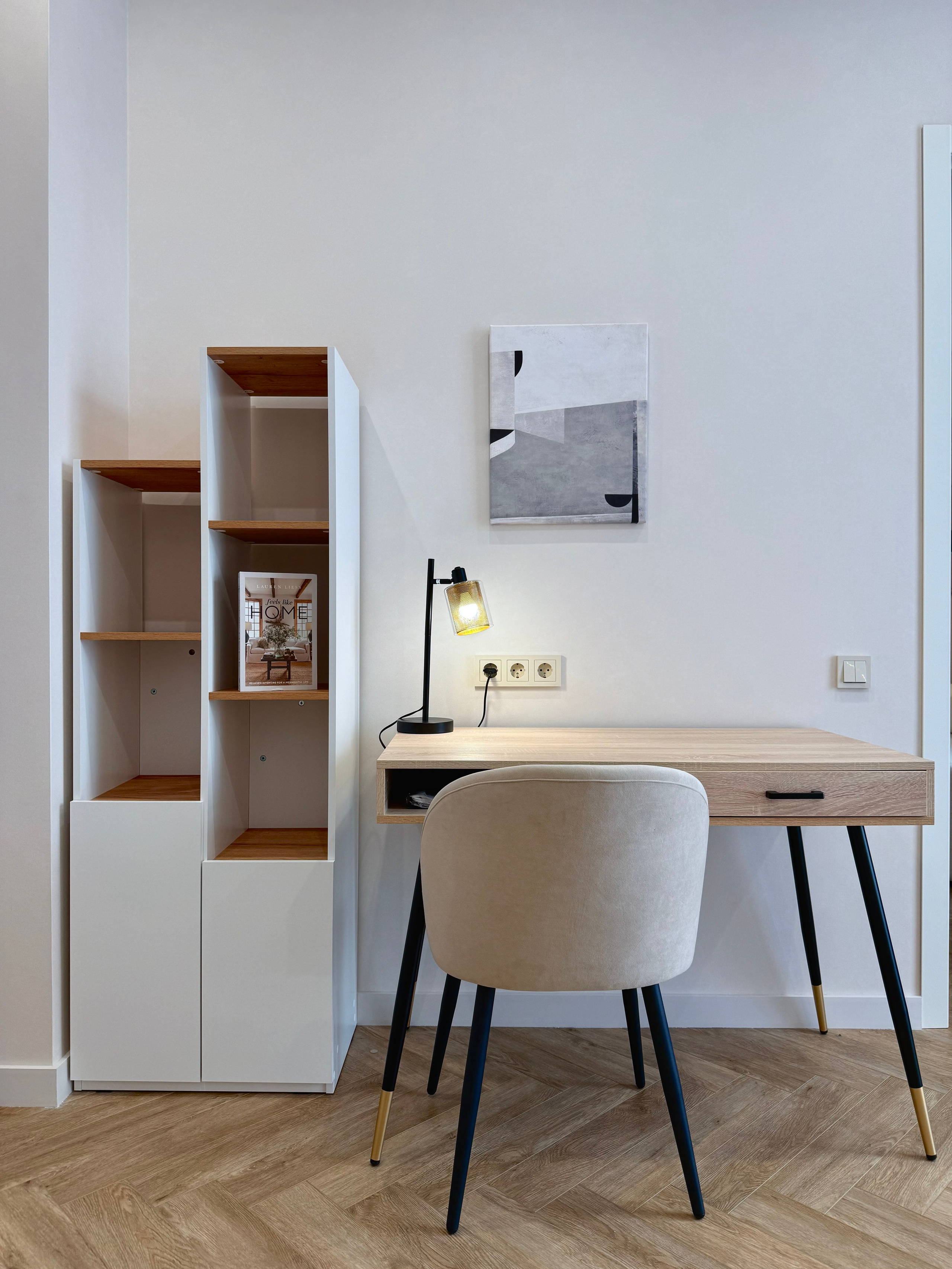 ЖК ID Park Pobedy. Квартира на сачу в долгосрочную аренду уровня комфорт плюс. Дизайн-студия интерьеров Юлии Ивановой