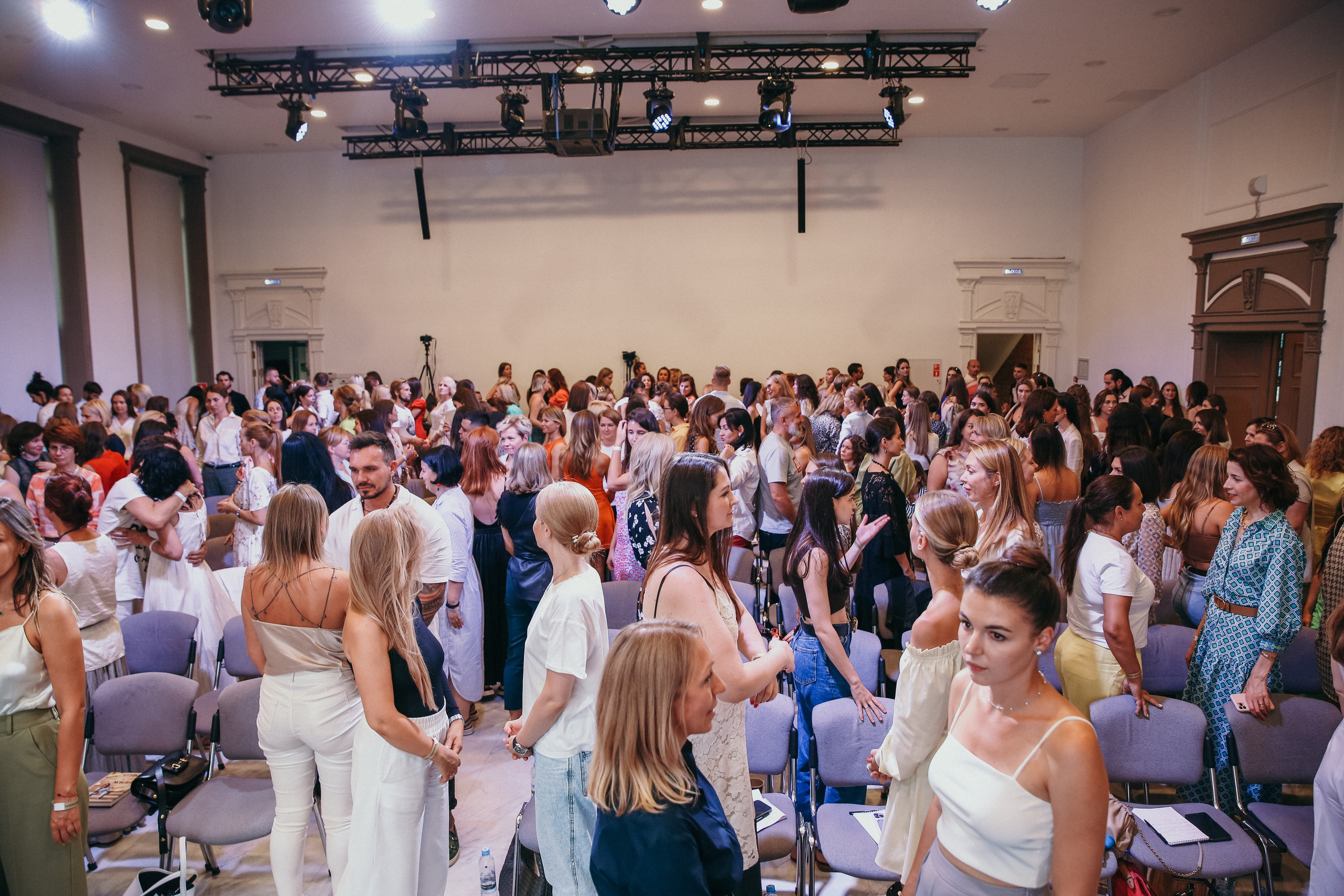 Тренинг Евгении Павловской. Фотограф и видеограф Анна Домашенко