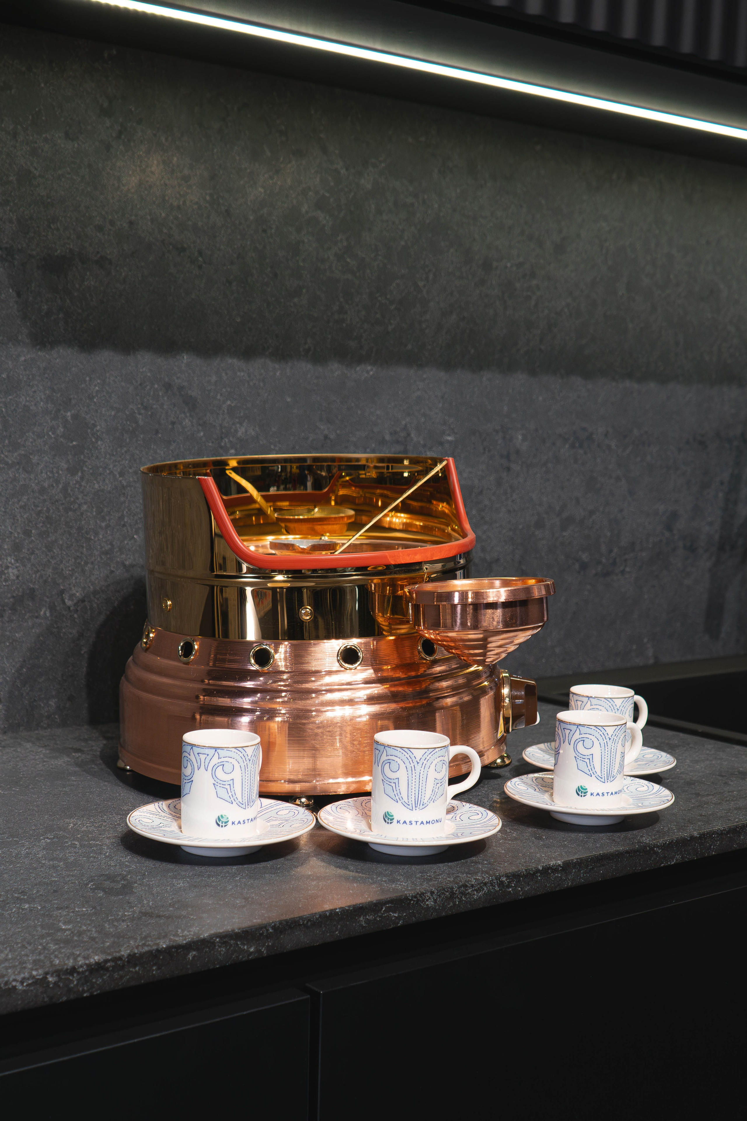 ПРЕДМЕТЫ салон мебели и предметов декор. Фотохудожник Москва