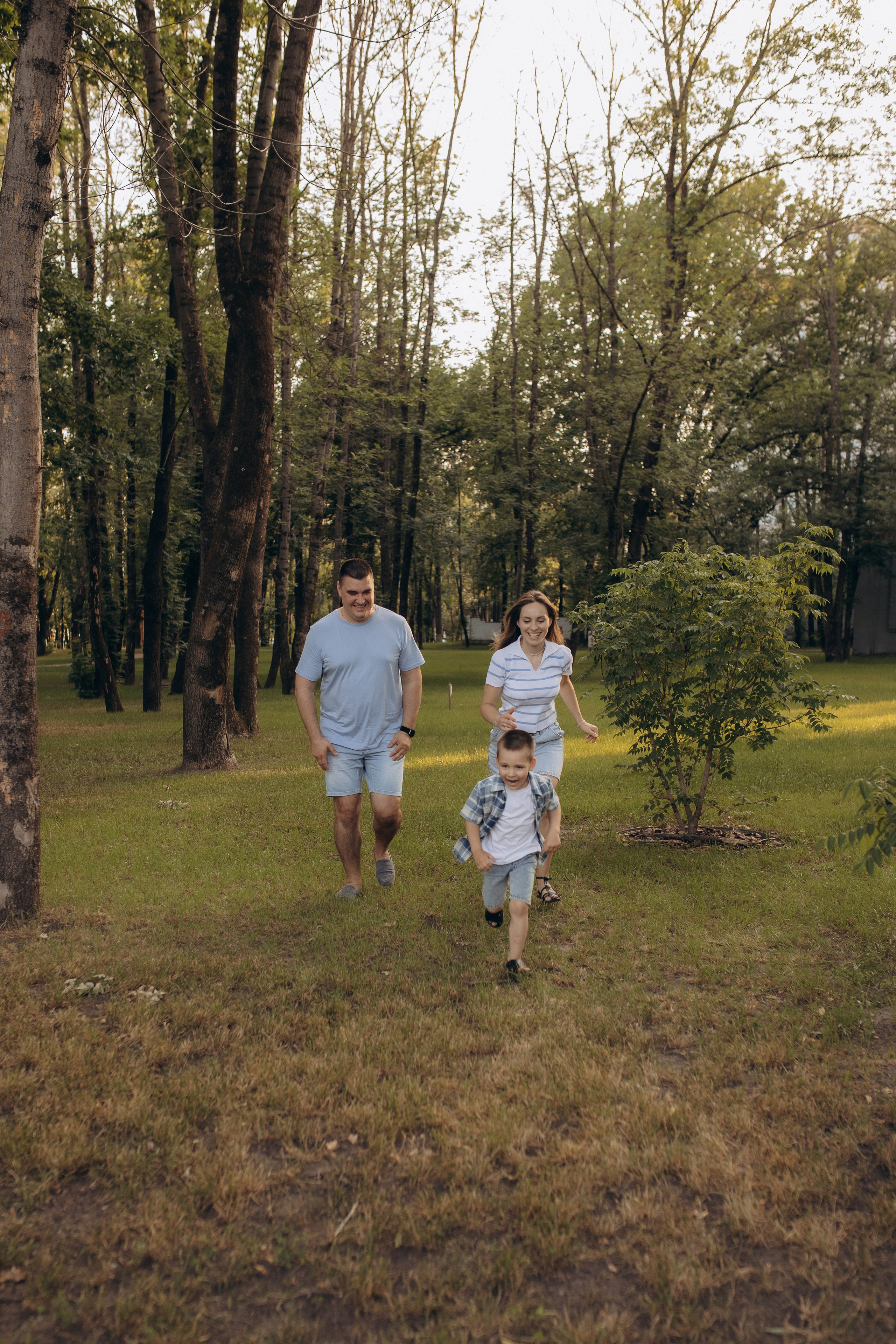 Прогулка в парке. Свадебный и семейный фотограф в Белгороде Евгения Курочкина