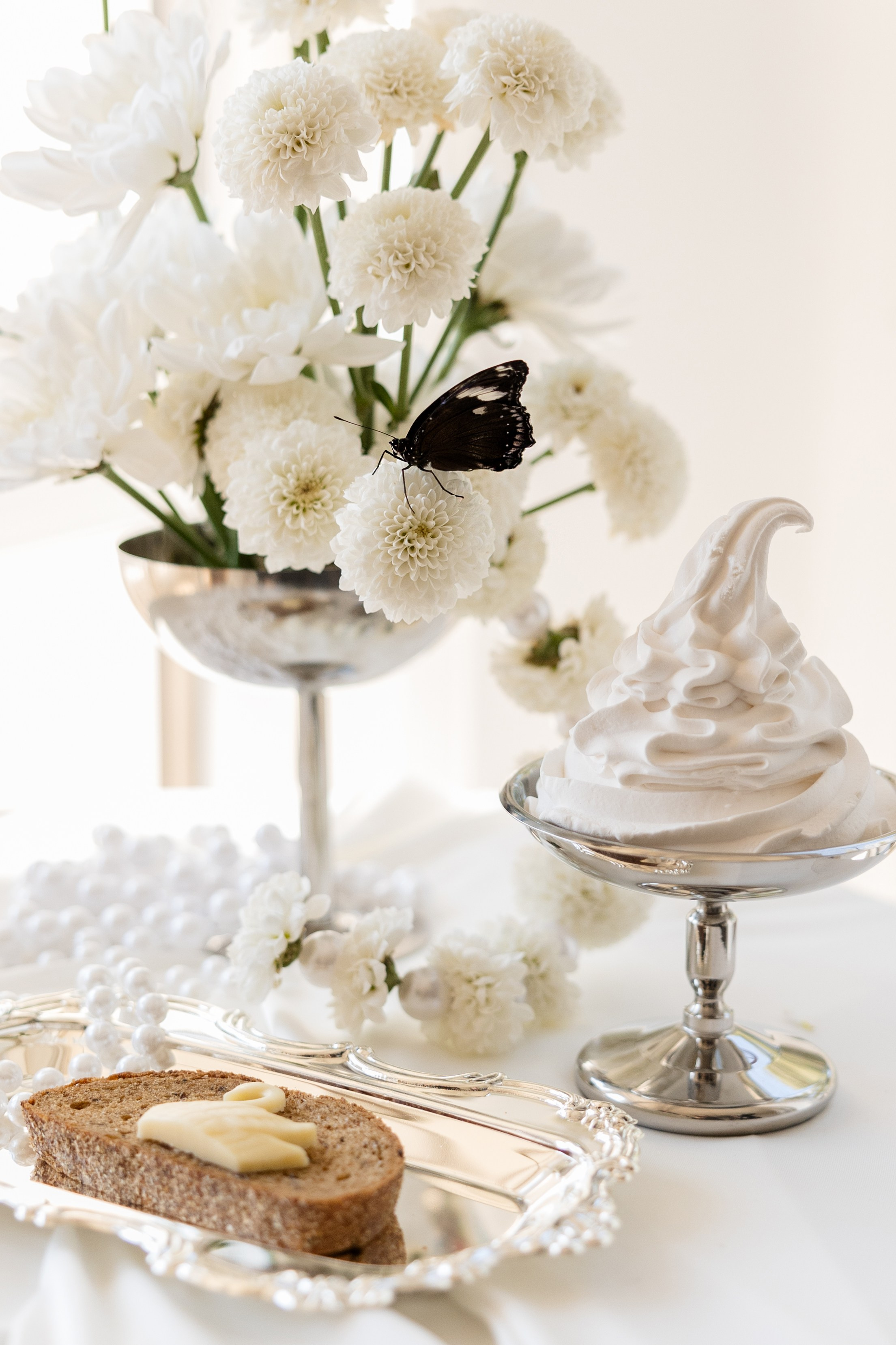 Butterfly Love. Михаил и Анна. Свадебный и семейный фотограф Евгения Привалова. Новороссийск. Анапа