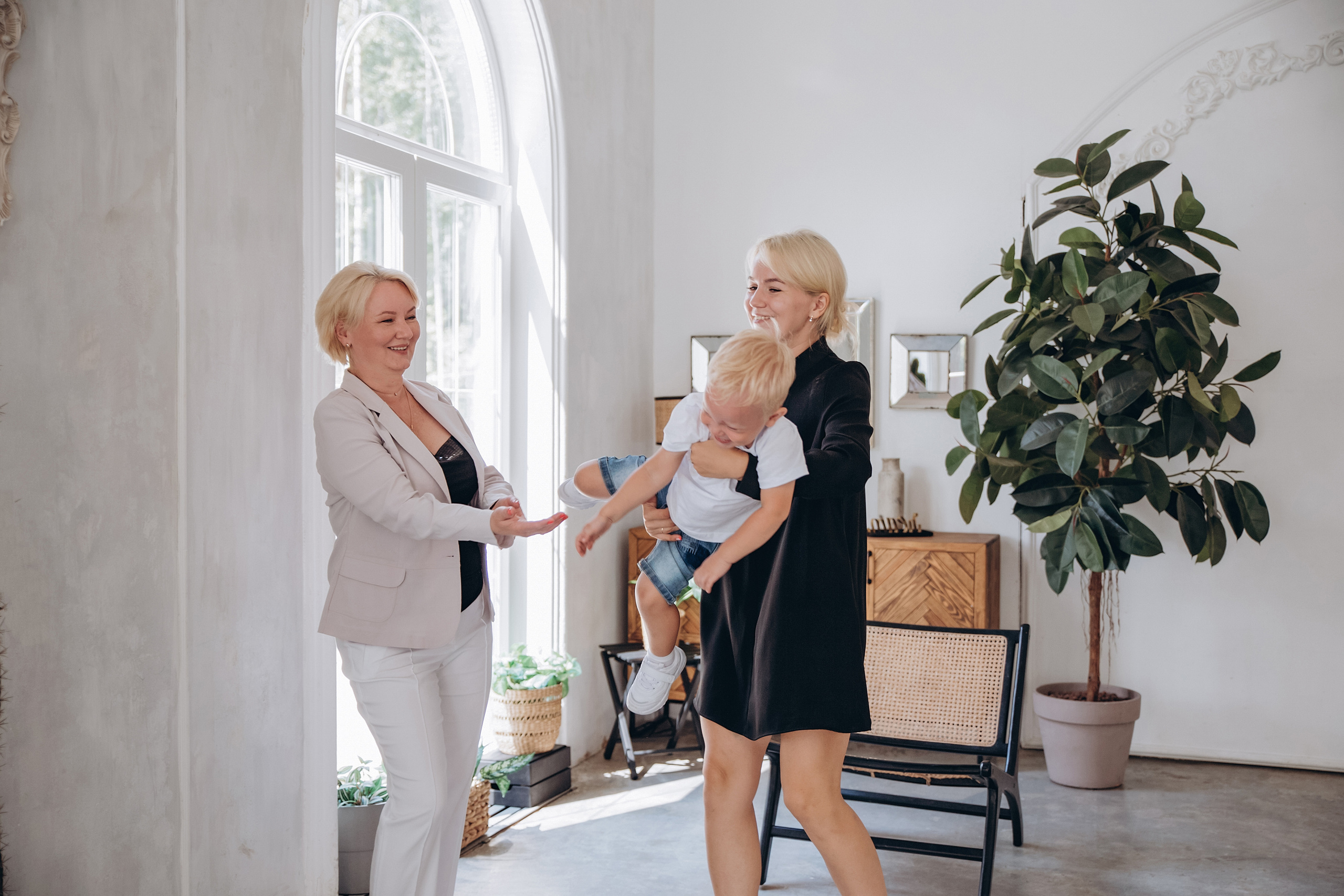 Фотосессия Елены, Татьяны и Марка. Семейный фотограф Ярославль Екатерина Охлопкова