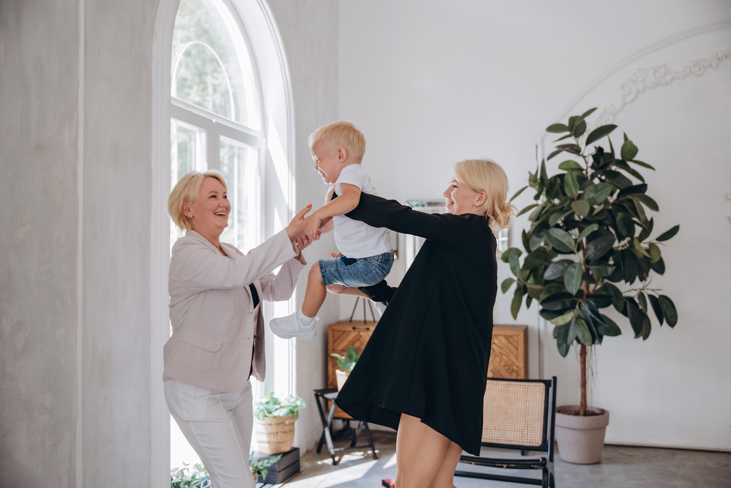 Фотосессия Елены, Татьяны и Марка. Семейный фотограф Ярославль Екатерина Охлопкова