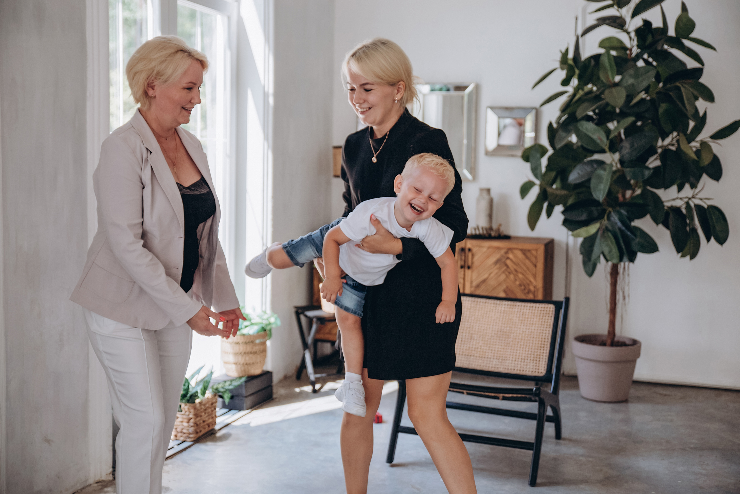 Фотосессия Елены, Татьяны и Марка. Семейный фотограф Ярославль Екатерина Охлопкова