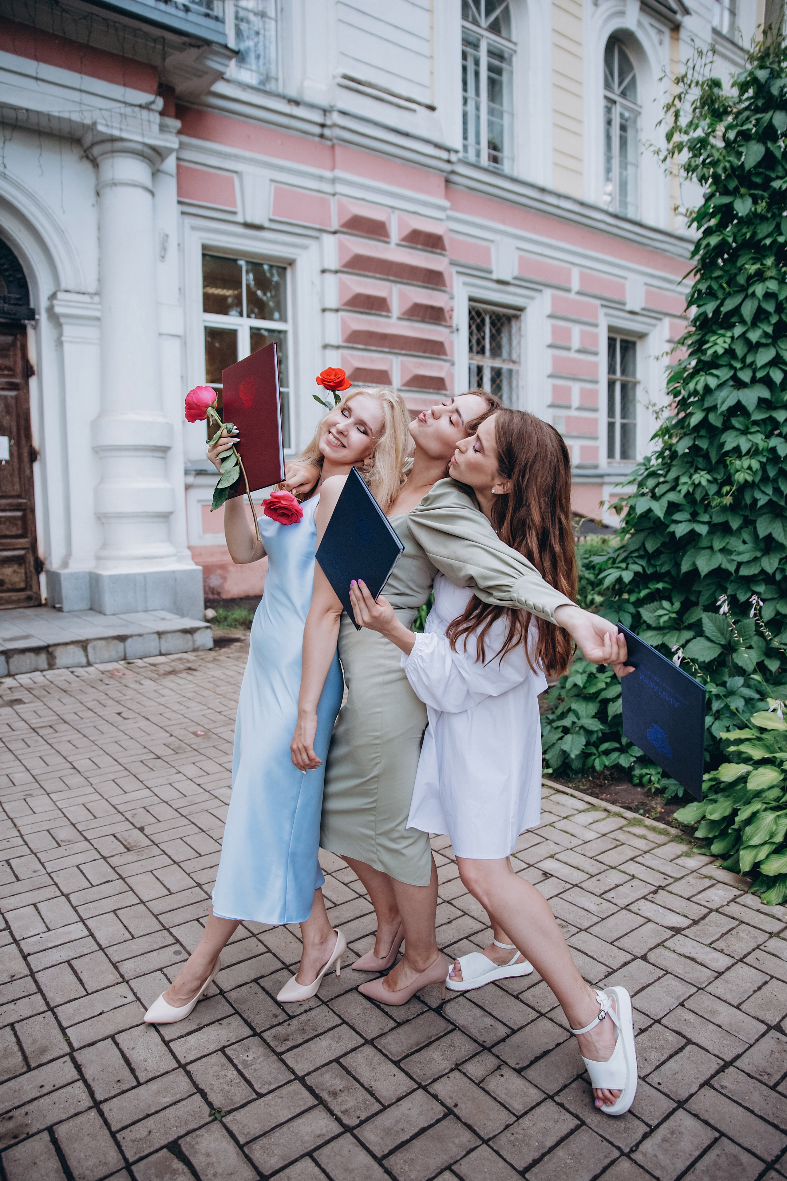 Фотосессиия вручения дипломов. Семейный фотограф Ярославль Екатерина Охлопкова