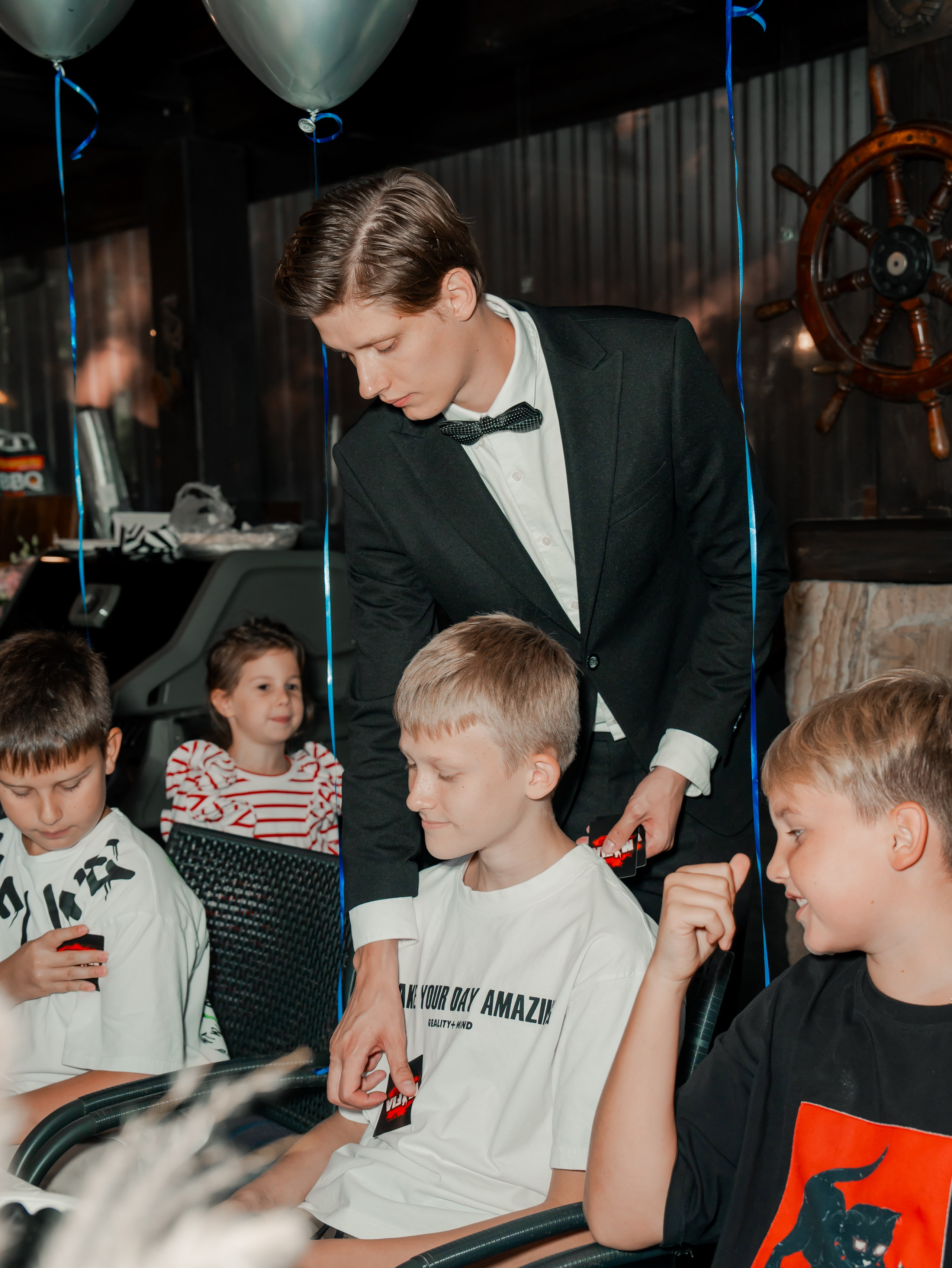 Настольные игры в Мафию. Крамер Юлиана детский и семейный фотограф