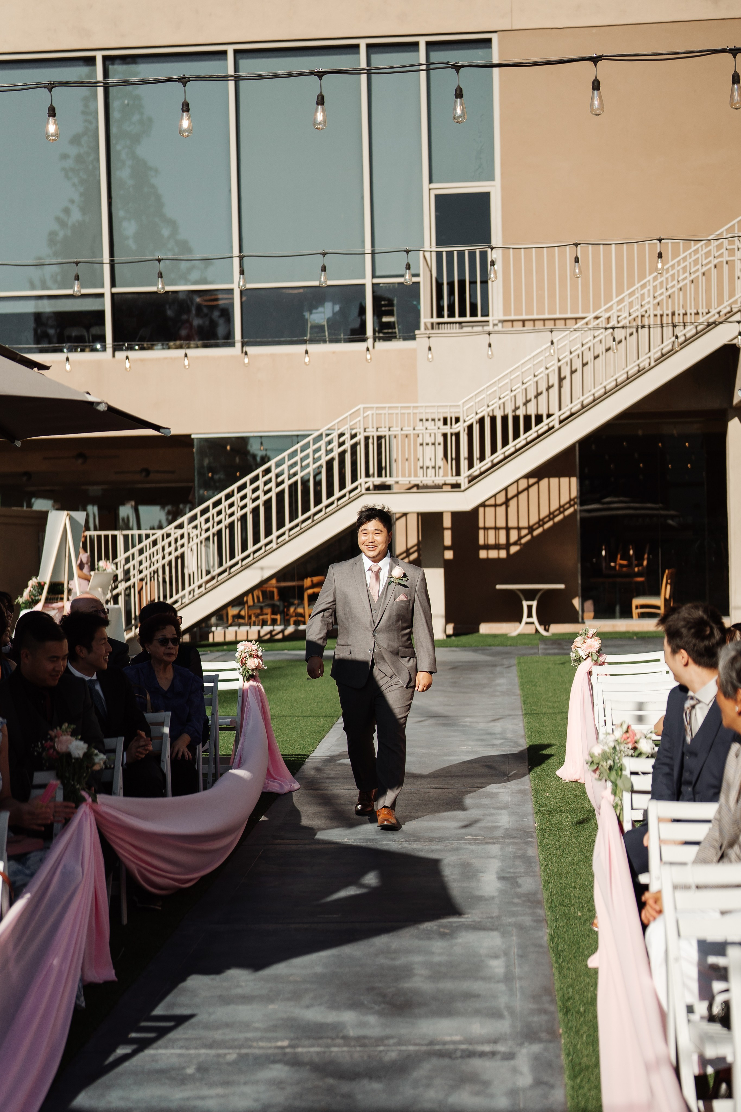 2025-08-16_AndreaChristopher. Ретушер Зенькевич Света