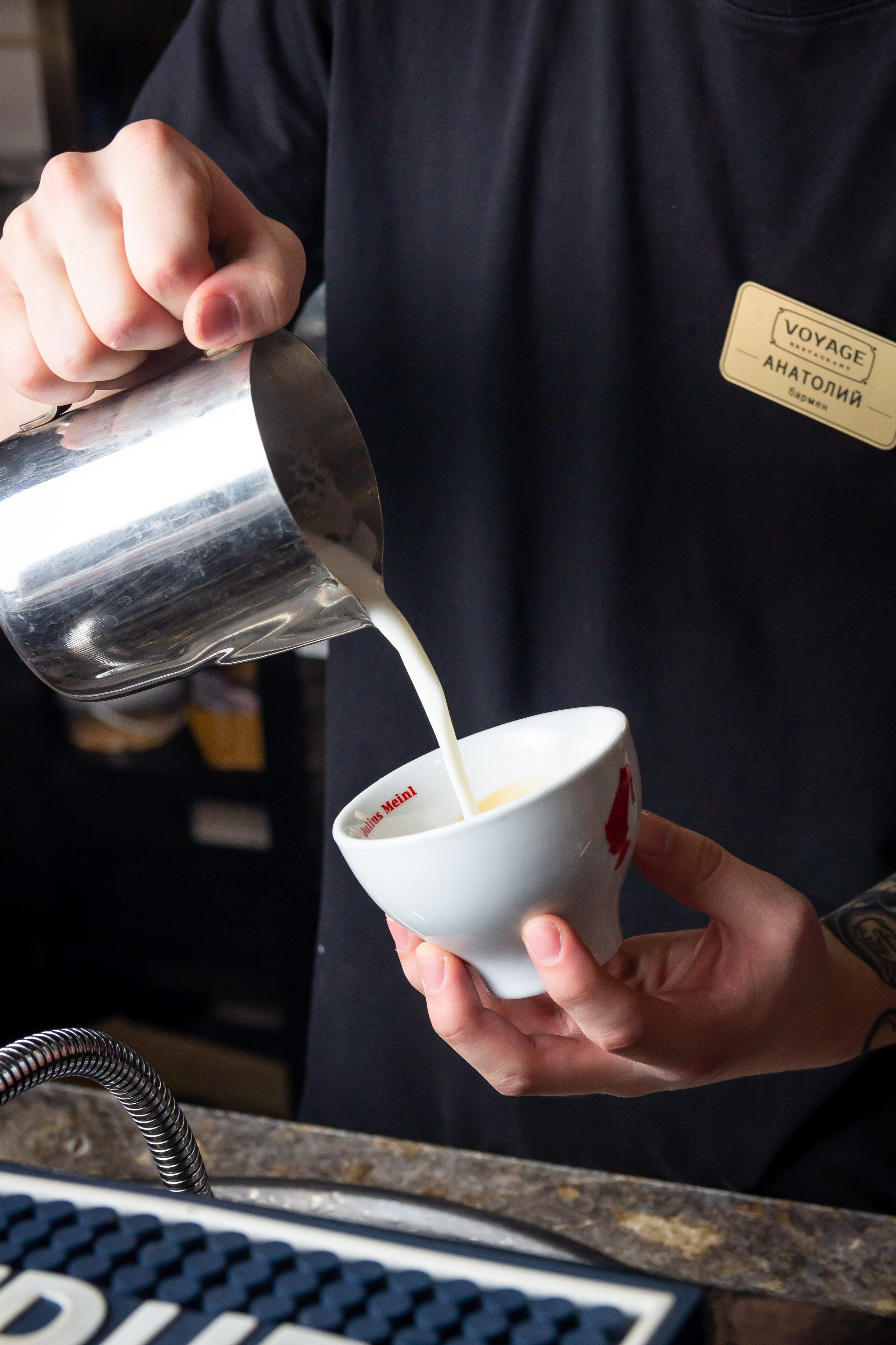 Бар. Александр Стряпунин — предметный фотограф в Улан-Удэ