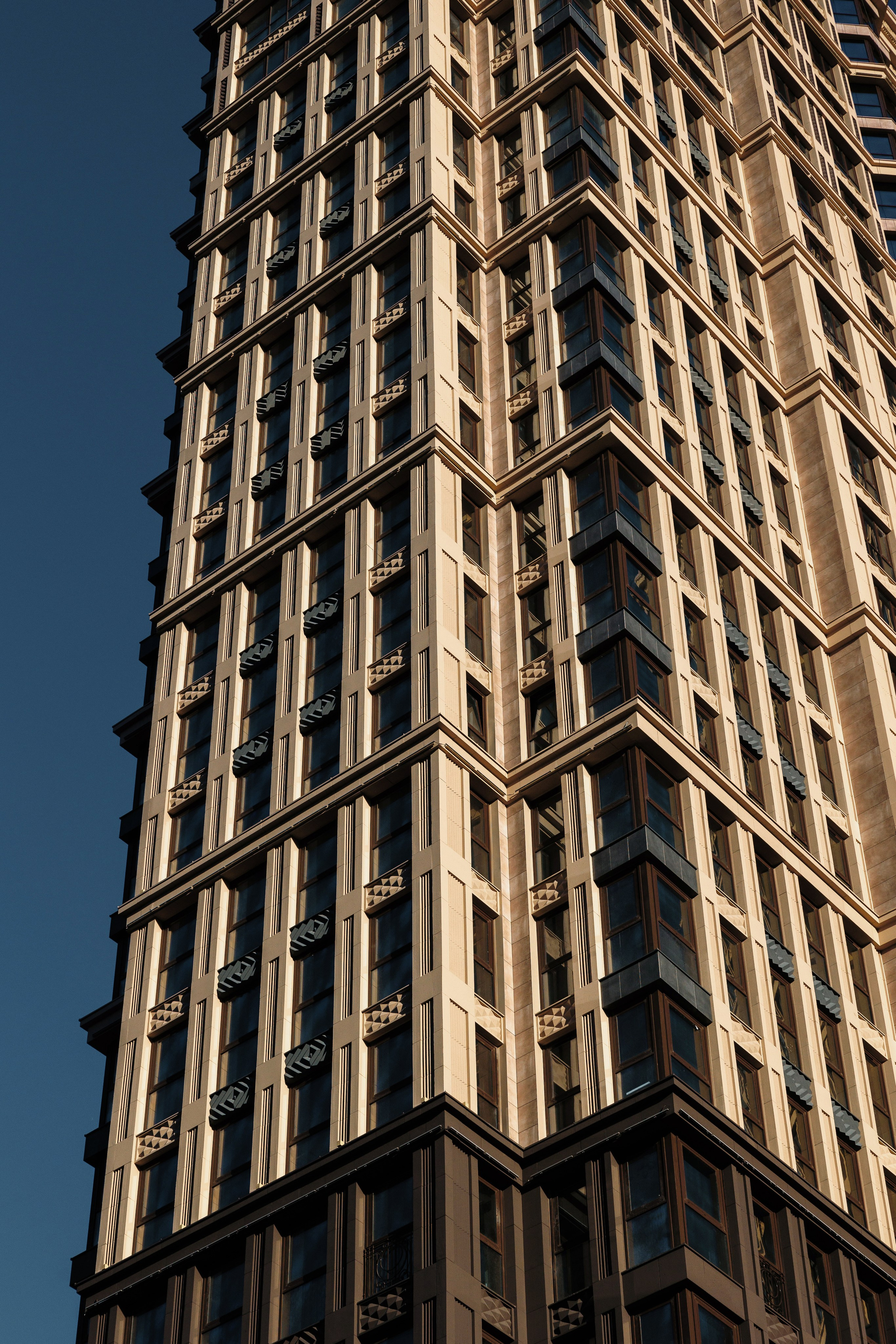 FULL HOUSE. АЛТ Портфолио