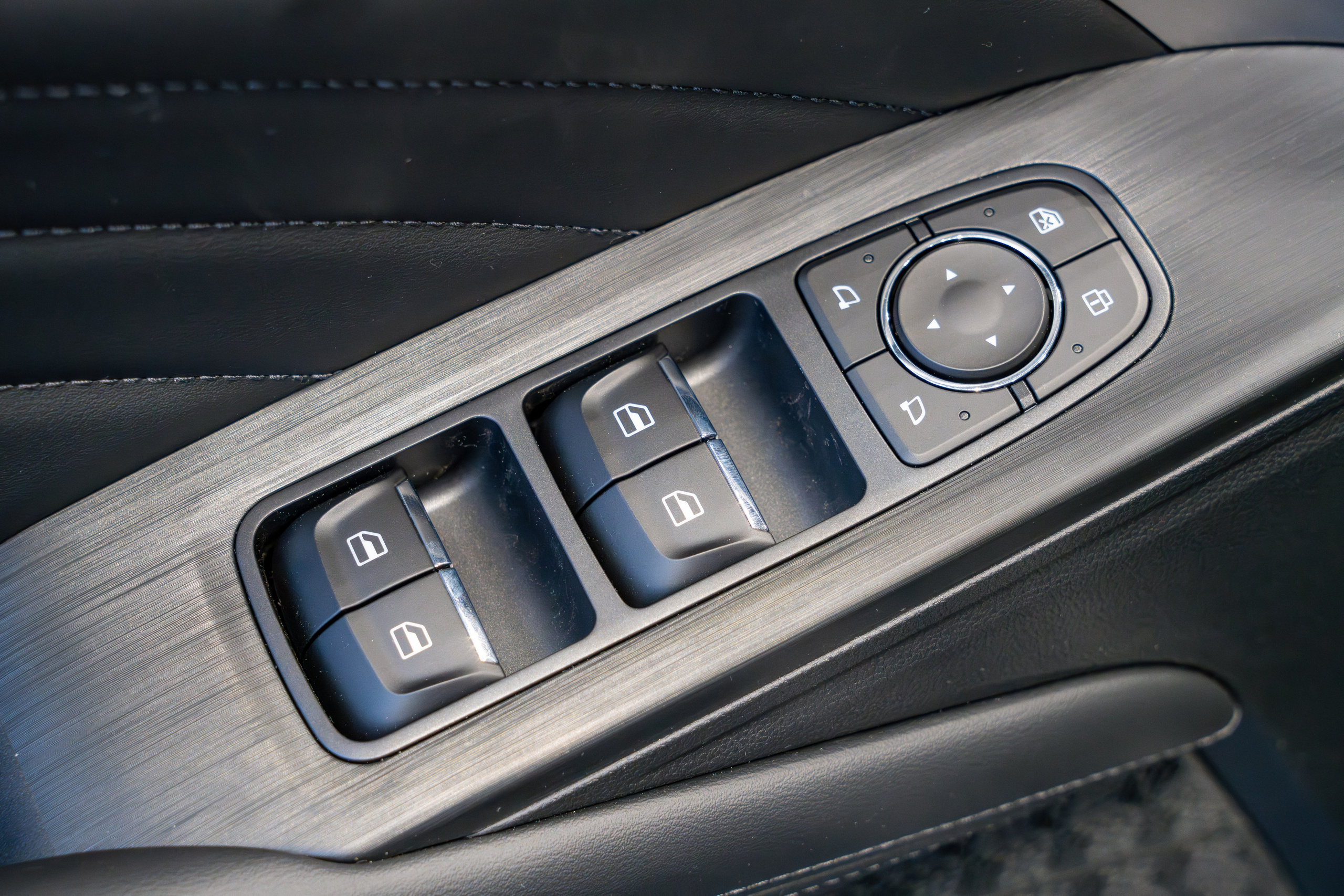 Авто. Видеограф Алексей Жарков