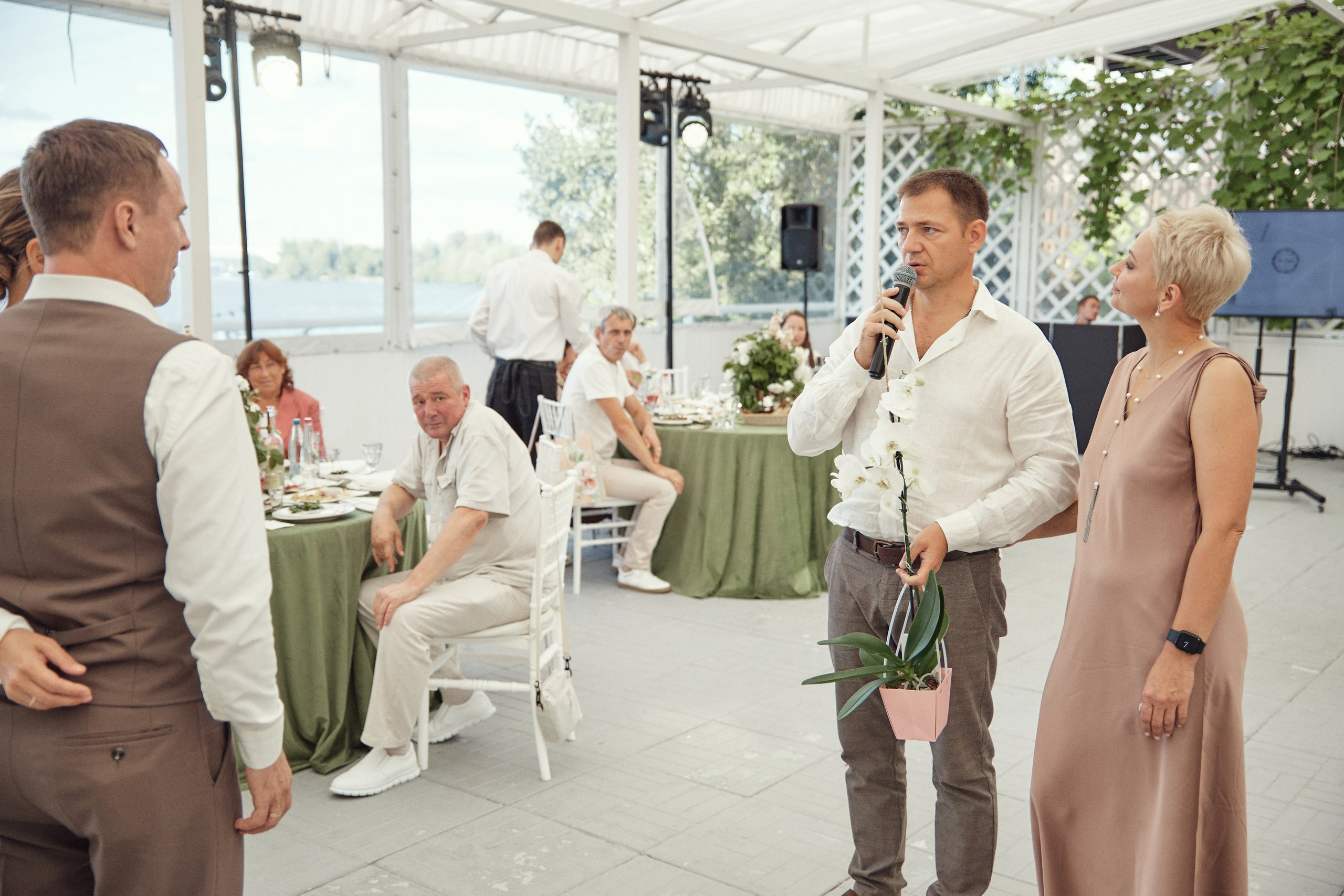 Счастье здесь. Свадебный фотограф Антон Артюшин. Работаю в Нижнем Новгороде и Москве