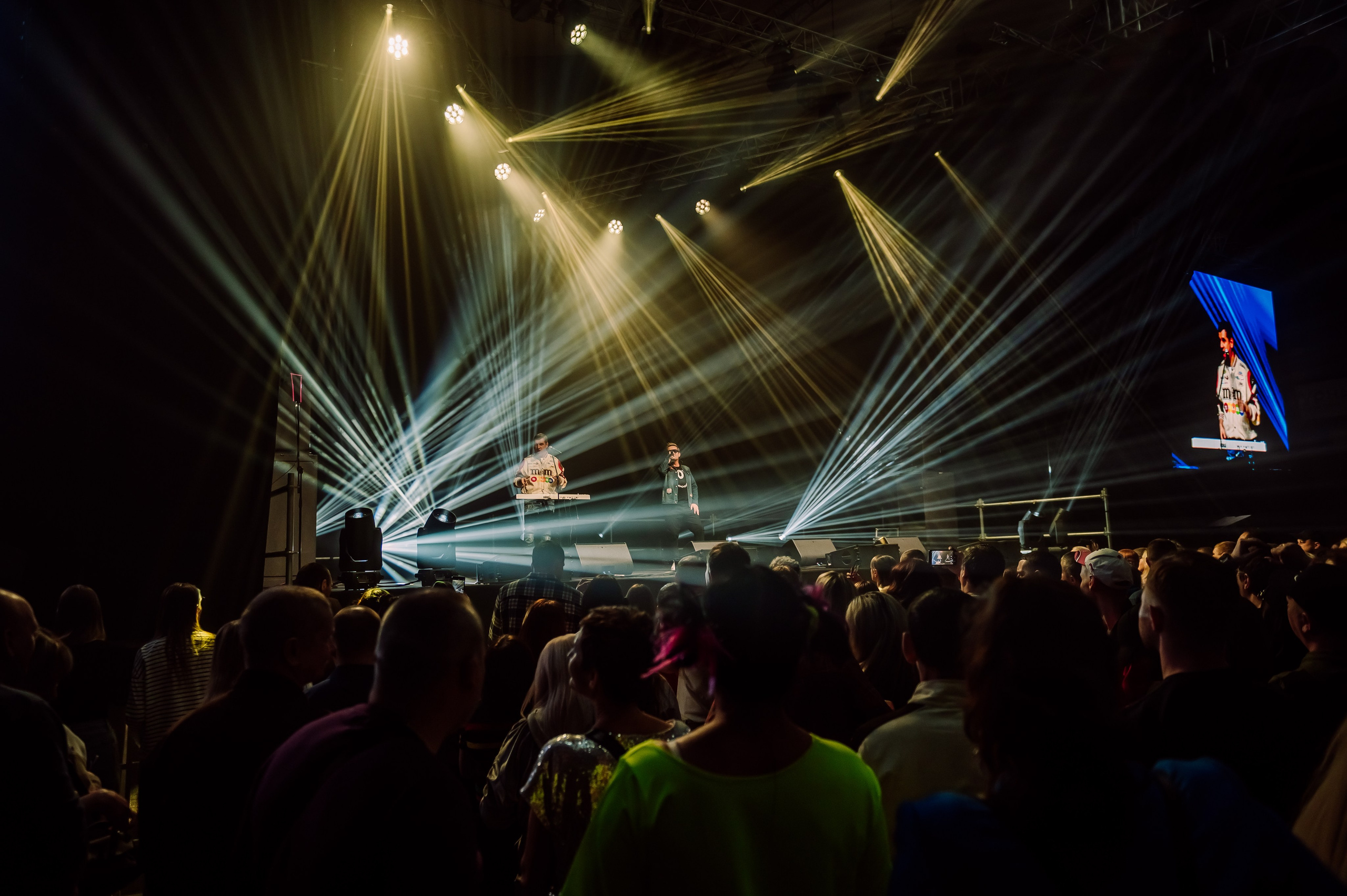 Дискач 90-х в Кемерово, СРК Арена. Детский фотограф, семейный фотограф и репортажи в Кемерово