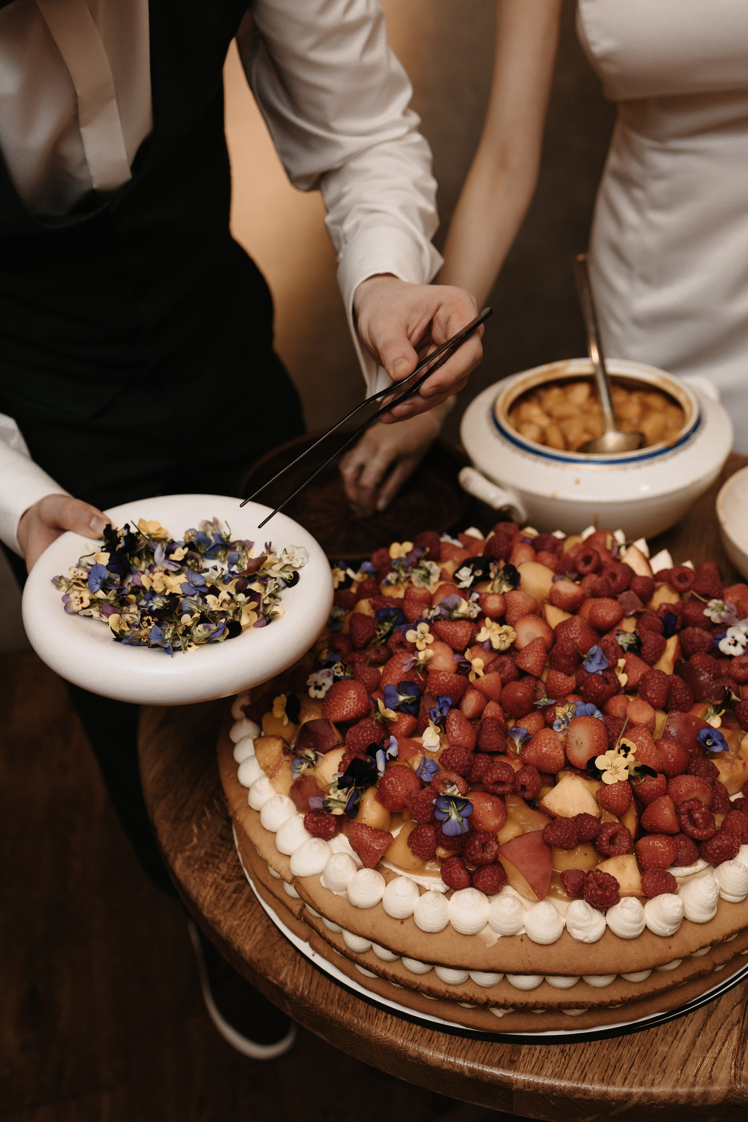 Илья и Ксюша (2024). Свадебный и семейный фотограф в Москве Яна Шувалова