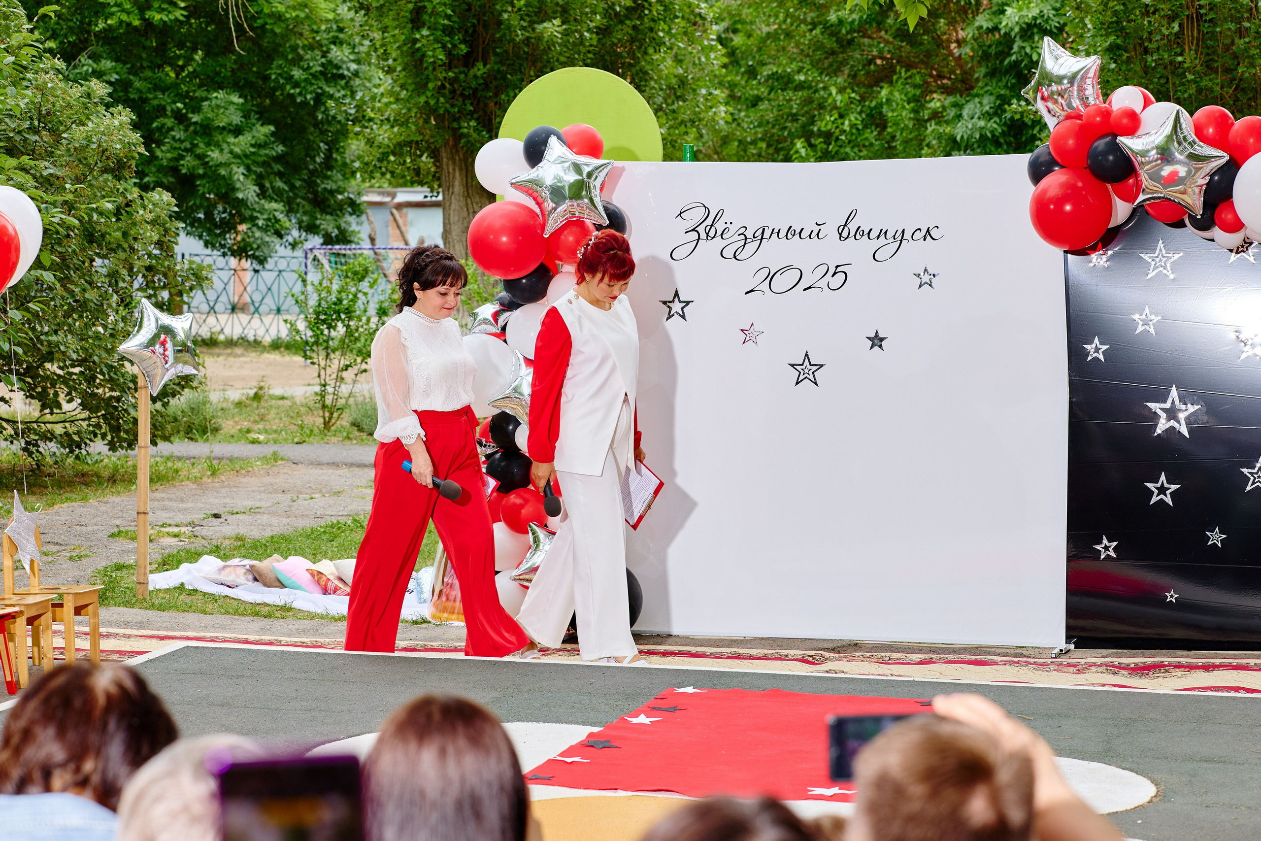 Выпускной 45 сад. Фотограф Выпускные альбомы Таганрог Сергей Коробченко