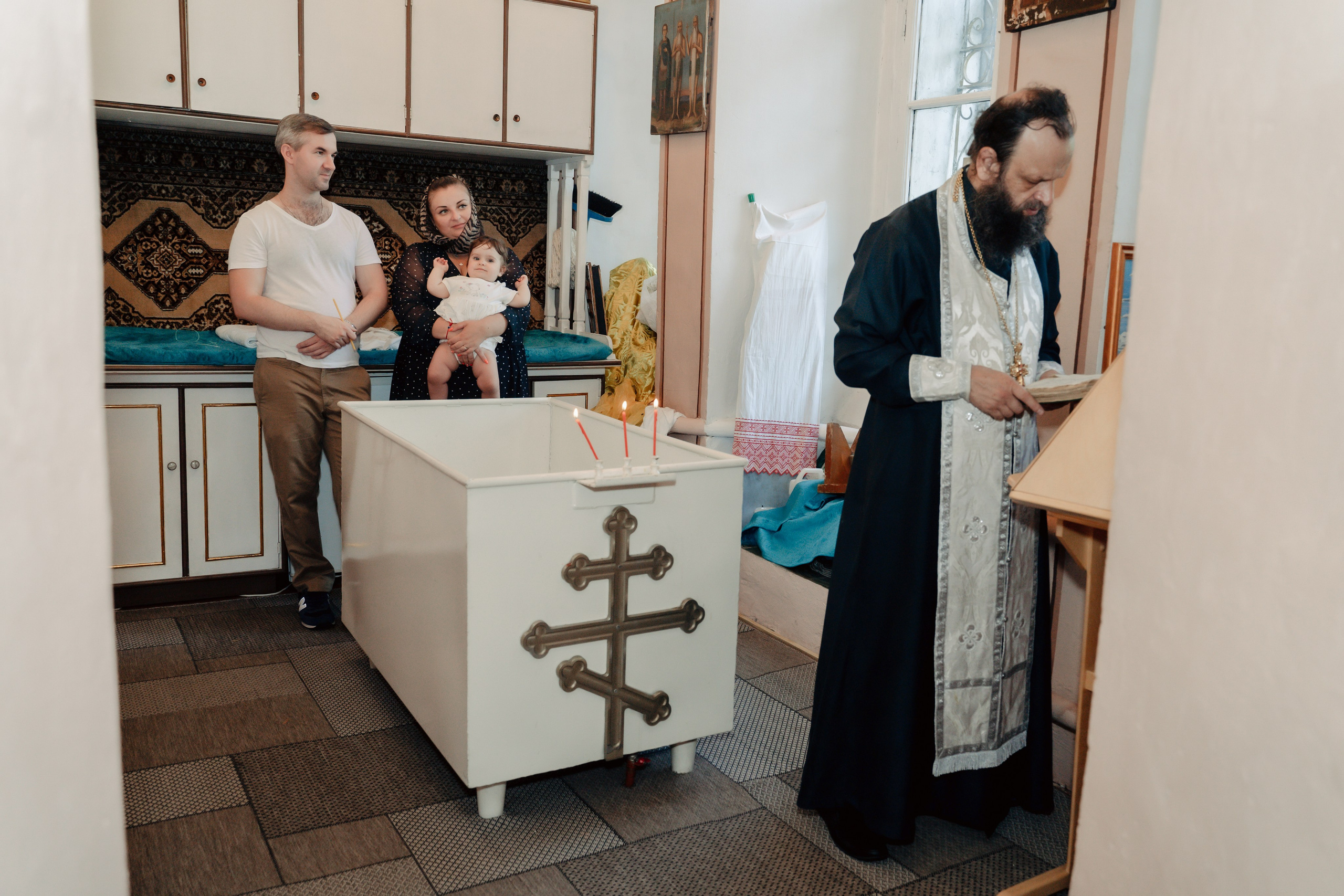 Церковь Успения Пресвятой Богородицы в Нижнем Белоомуте — Крещение Полины. ВАША СЕМЕЙНАЯ ФОТОСТУДИЯ