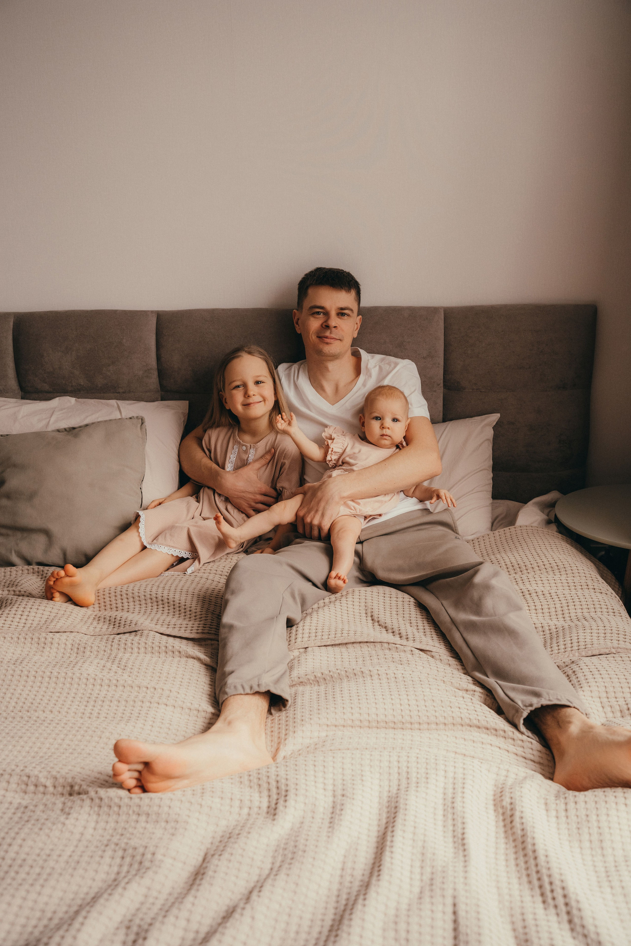 Дима, Саша, Ульяна и Даша. Семейный фотограф • Домашние съемки в Нижнем Новгороде
