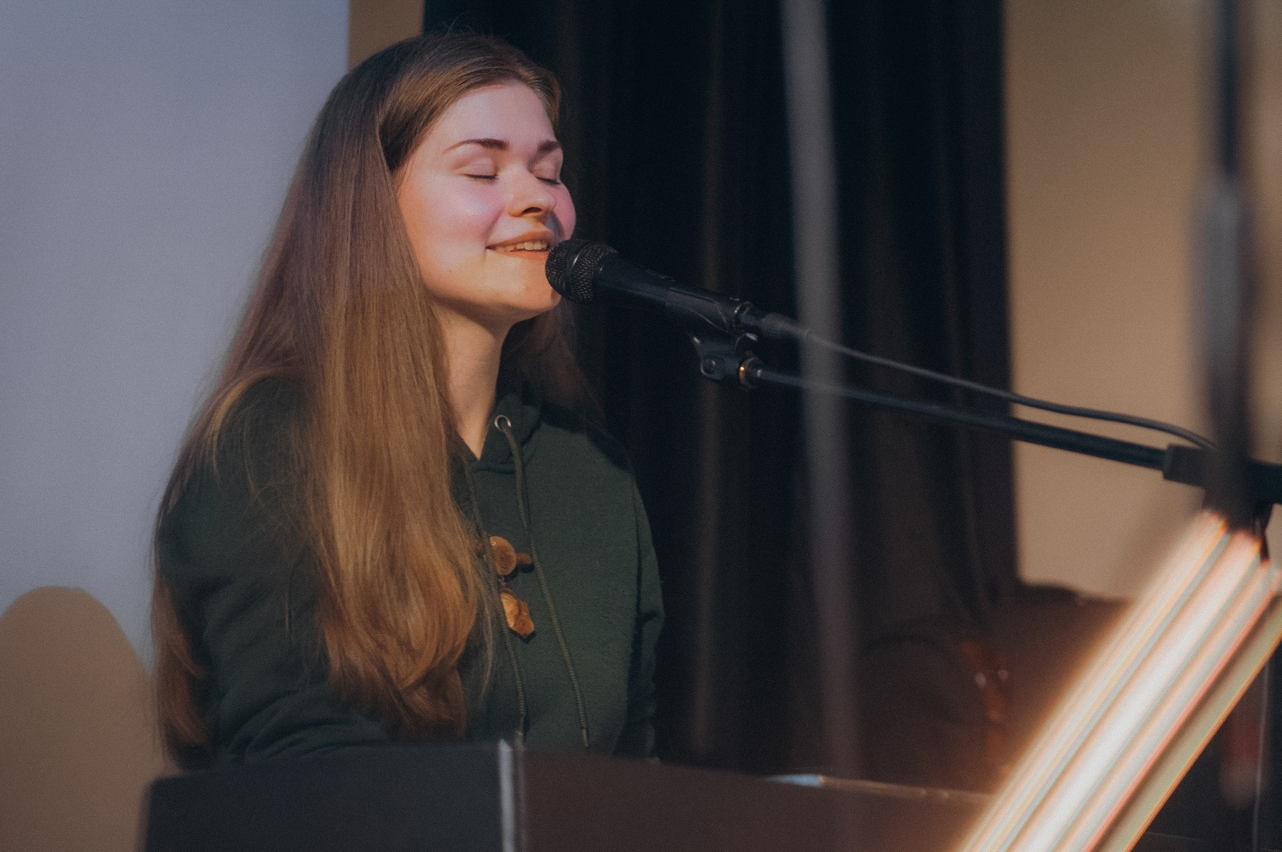 Открытый диктофон. Репортажный фотограф в Санкт-Петербурге. Фотограф на мероприятие в СПБ