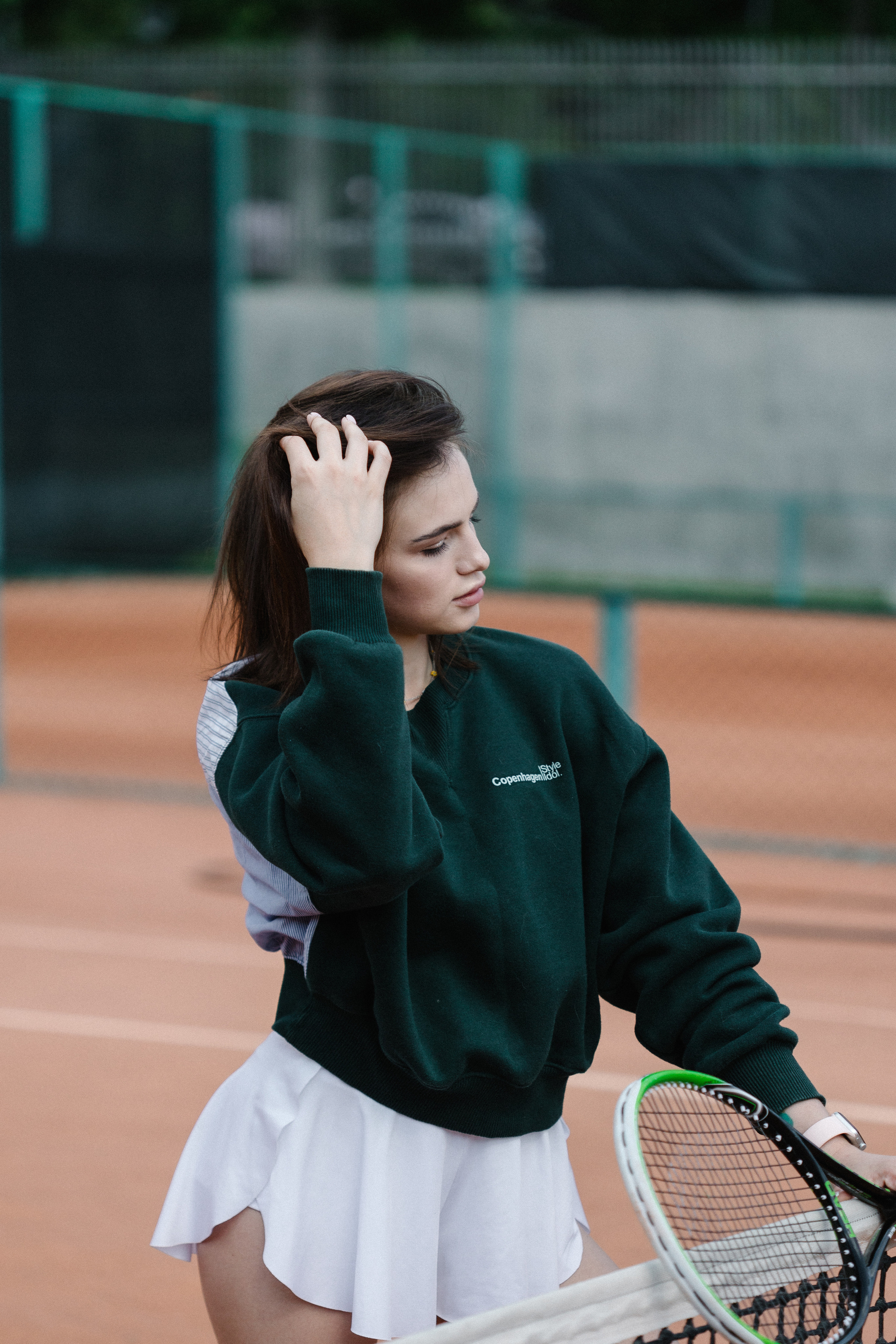 Настя на теннисном корте. Свадебный и семейный фотограф в Самаре