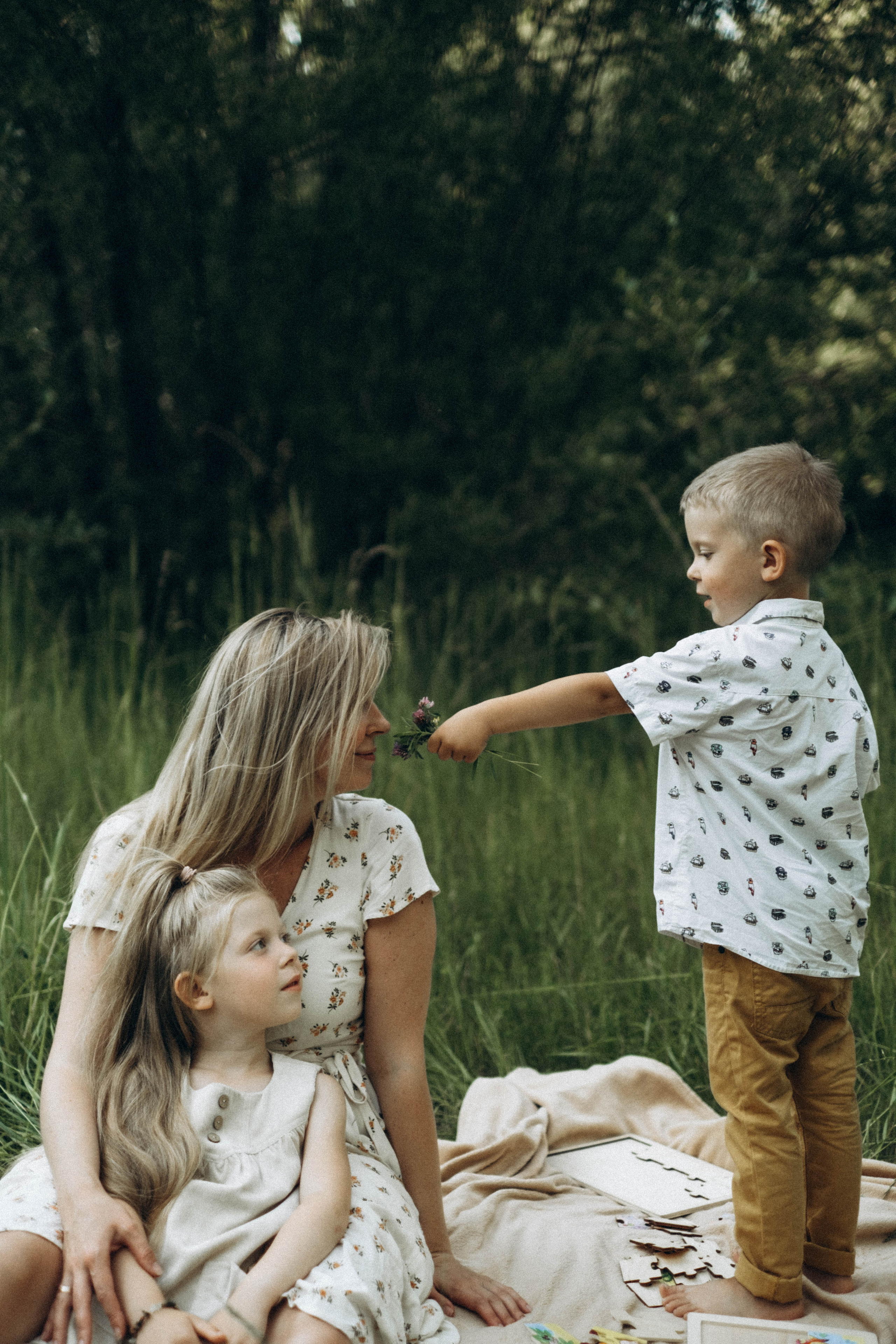 Оля, Милана и Тимур. Семейный фотограф и анималист в Москве Анна Иванова