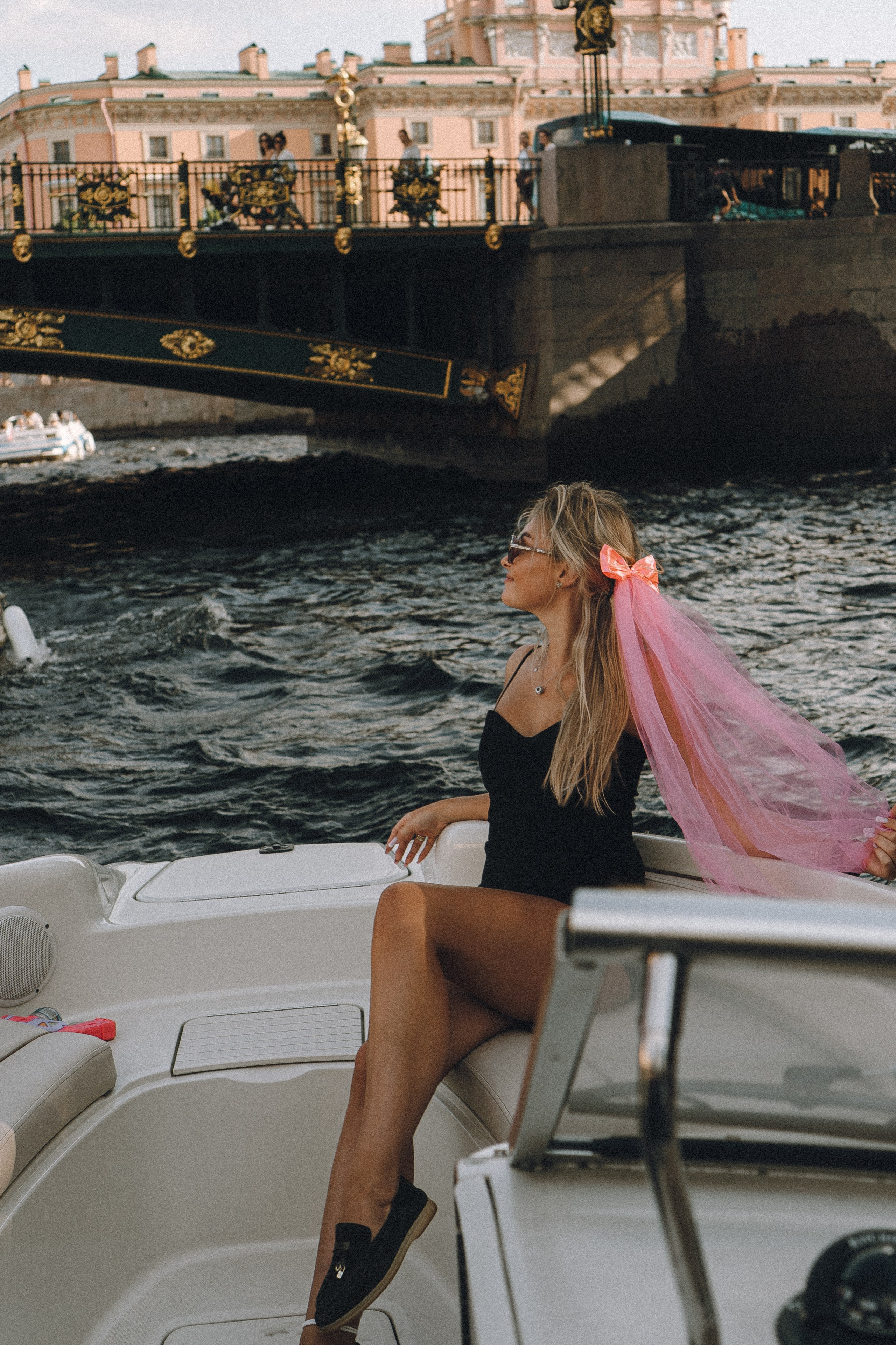 ДЕВИЧНИК НА КАТЕРЕ. Профессиональный фотограф, Санкт-Петербург — Виктория Богомолова