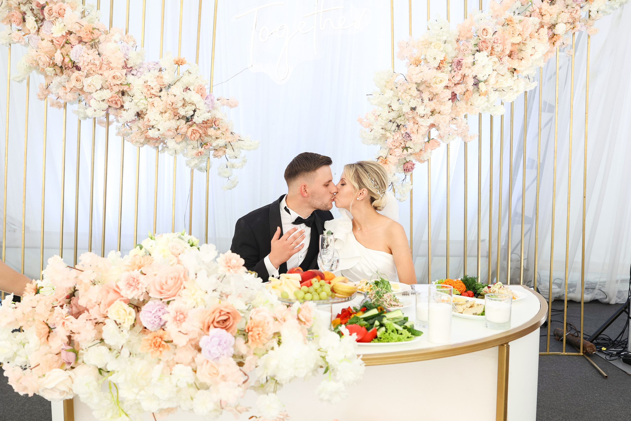 Ярик и Полина. Свадебные фотограф и видеограф в Минске Голдосовы Марина и Вадим