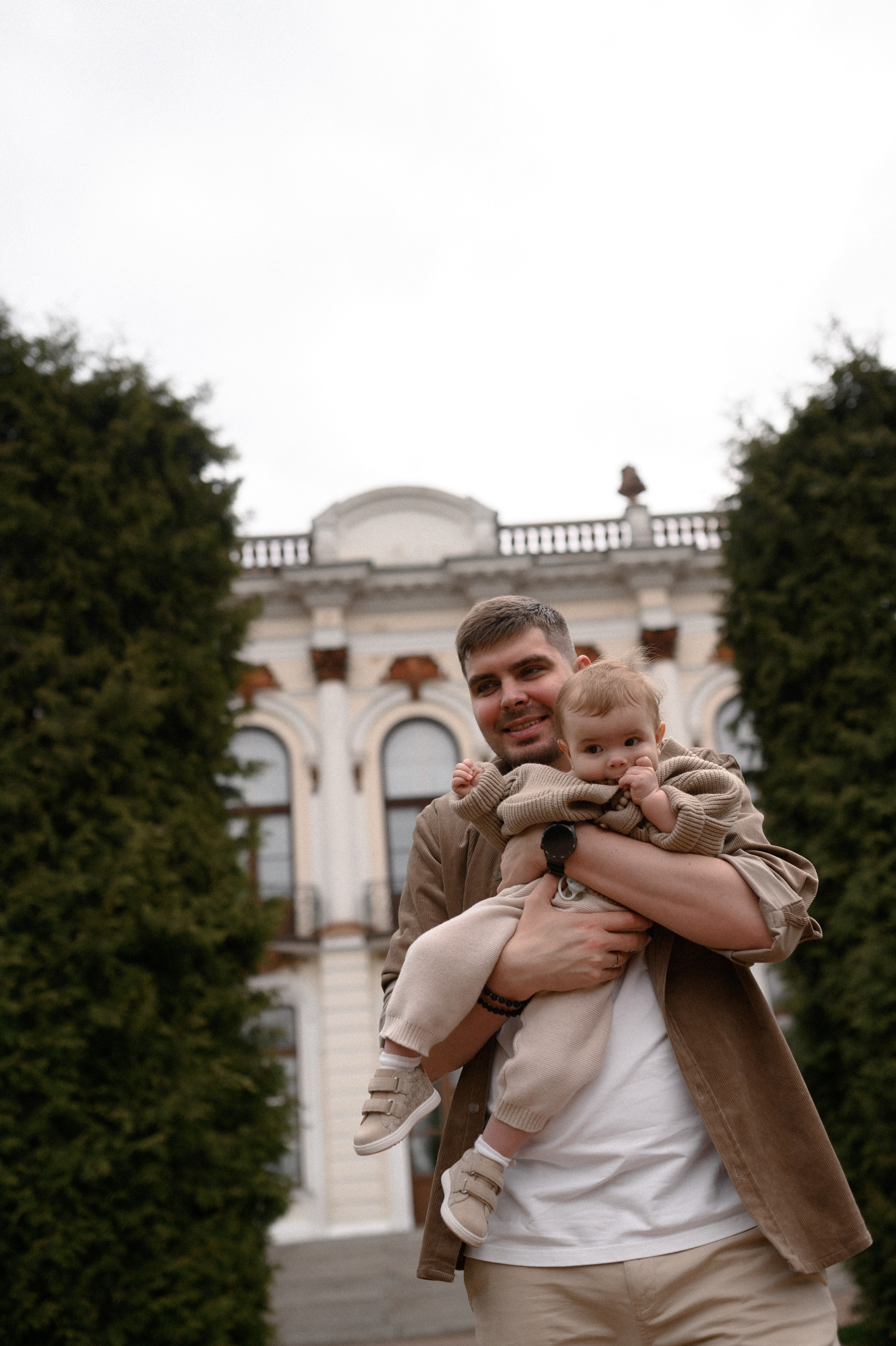 Даня, Лида и Эмма. Прогулка по усадьбе. Семейный и свадебный lifestyle-фотограф в Москве Мария Петрова