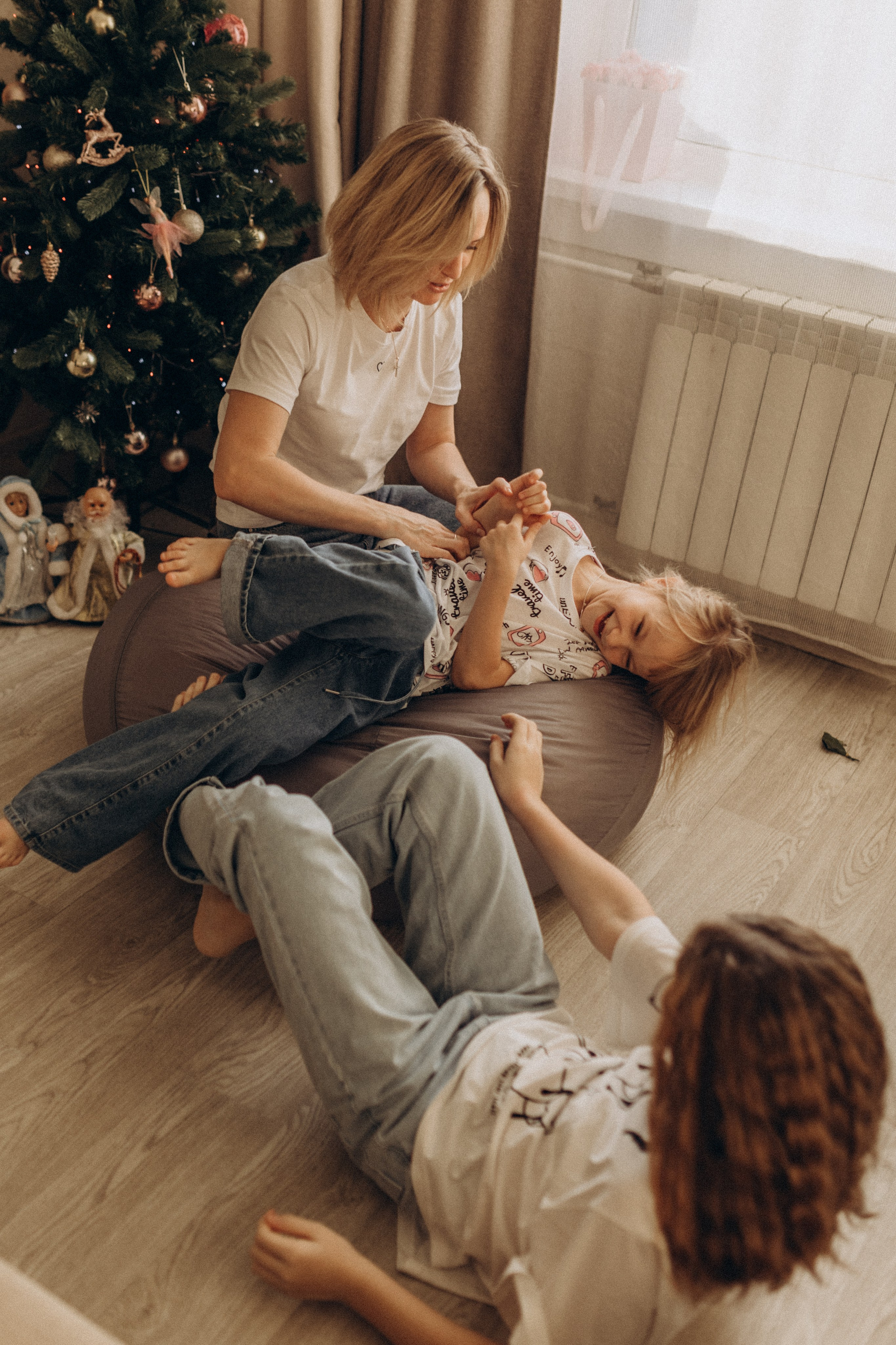 Алена, София, Лилия и Егор. Семейный фотограф lifestyle в Новосибирске Елена Шпилевая