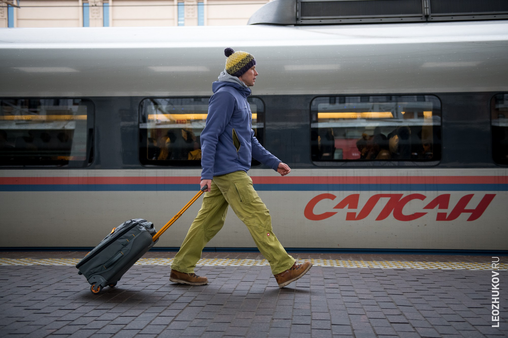 Фото-сумка на колёсах Lowepro Whistler RL 400 AW II — обзор. Sports photographer Leonid Zhukov