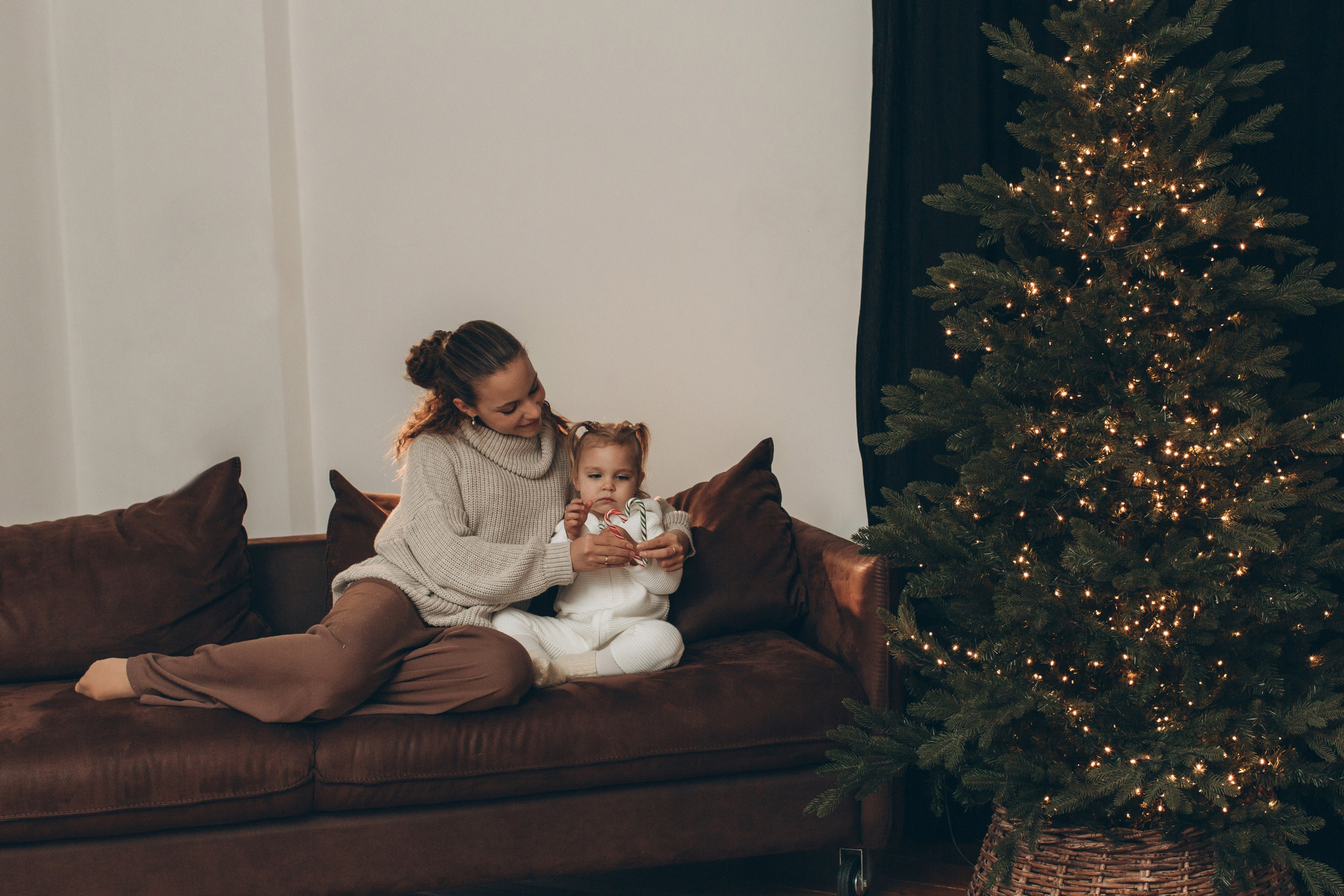 Виктория и варя. Главная